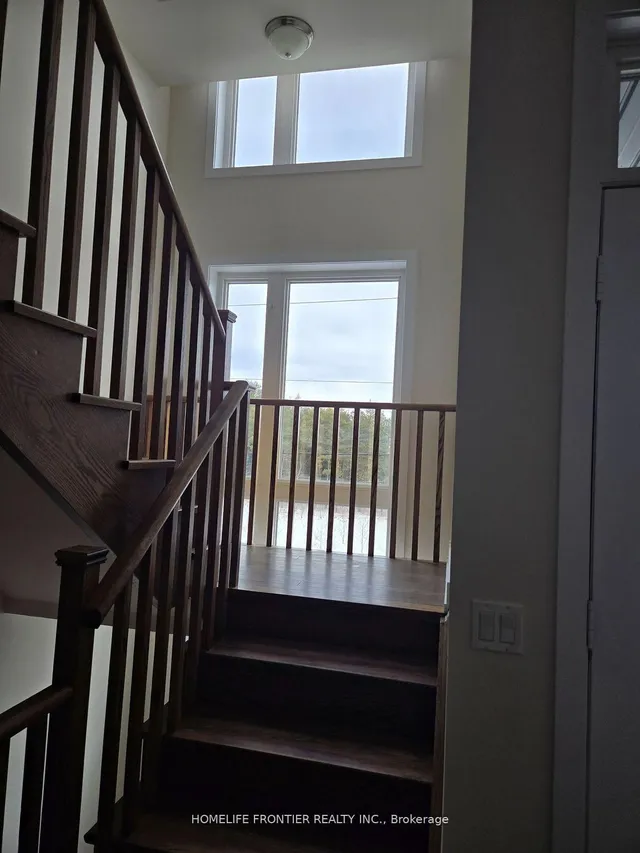 39 Credit Lane, Richmond Hill 5