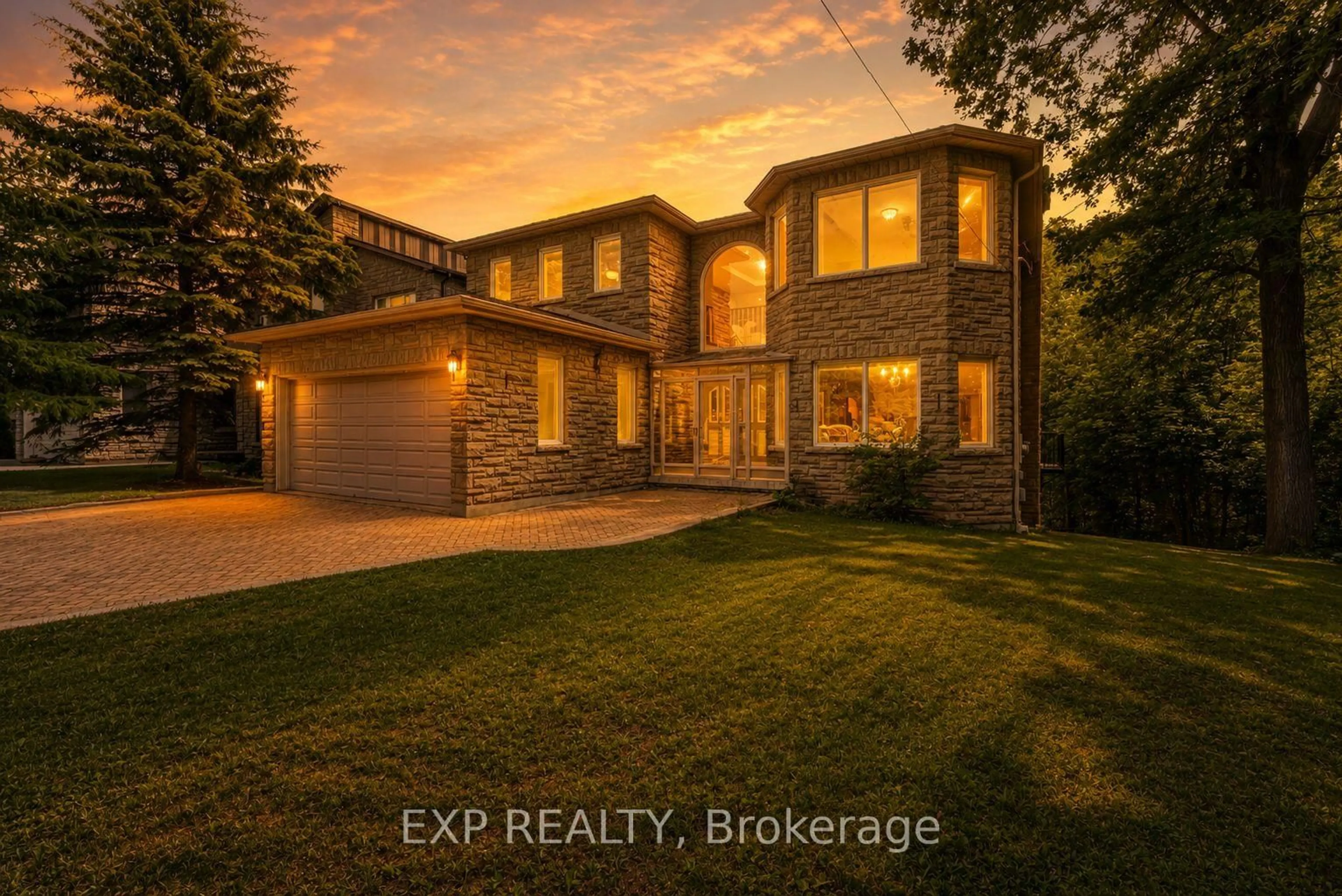 Home with brick exterior material, unknown for 99 Birch Ave, Richmond Hill Ontario L4C 6C5