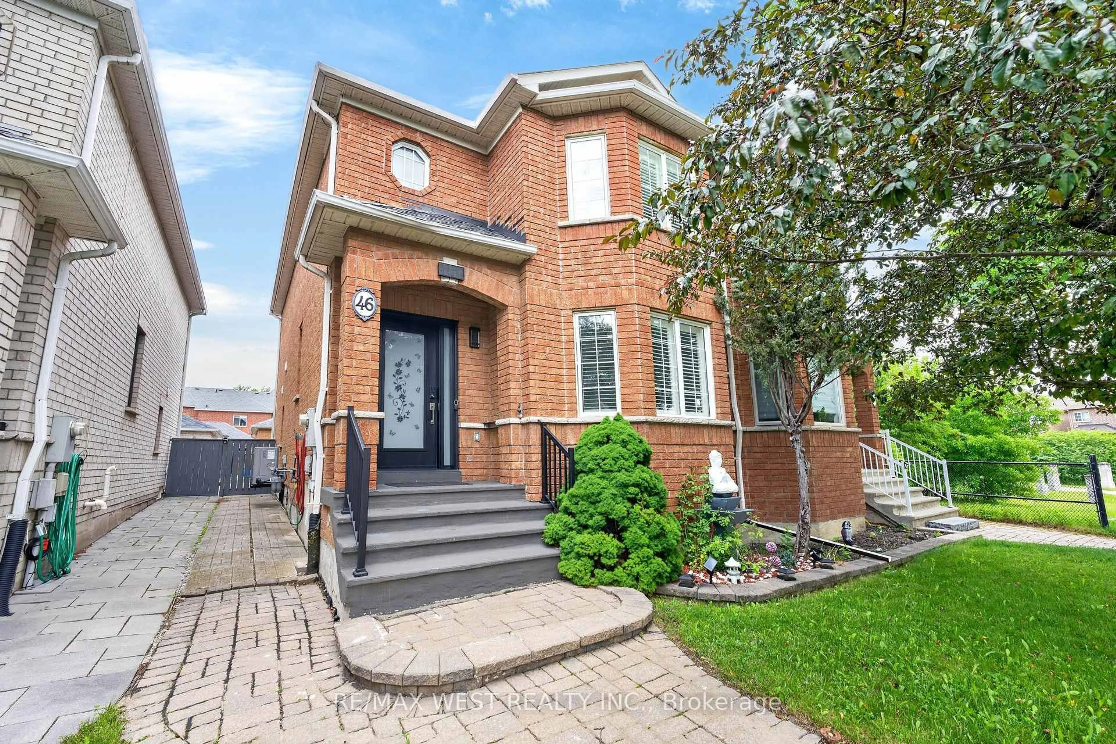 Home with brick exterior material, street for 46 Villa Antica Dr, Vaughan Ontario L4H 1P9