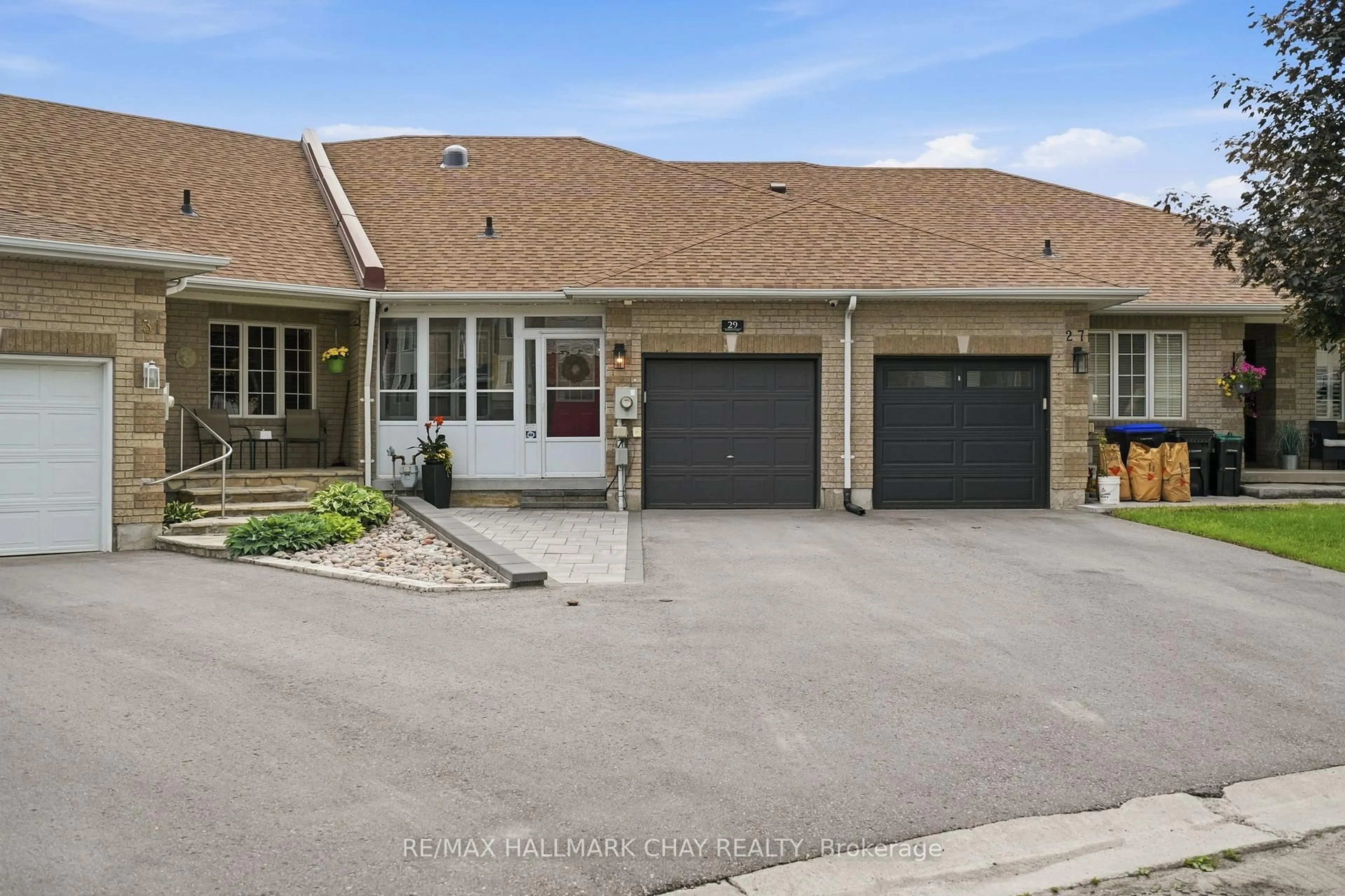 Unknown for 29 Natale Crt, Bradford West Gwillimbury Ontario L3Z 3J3