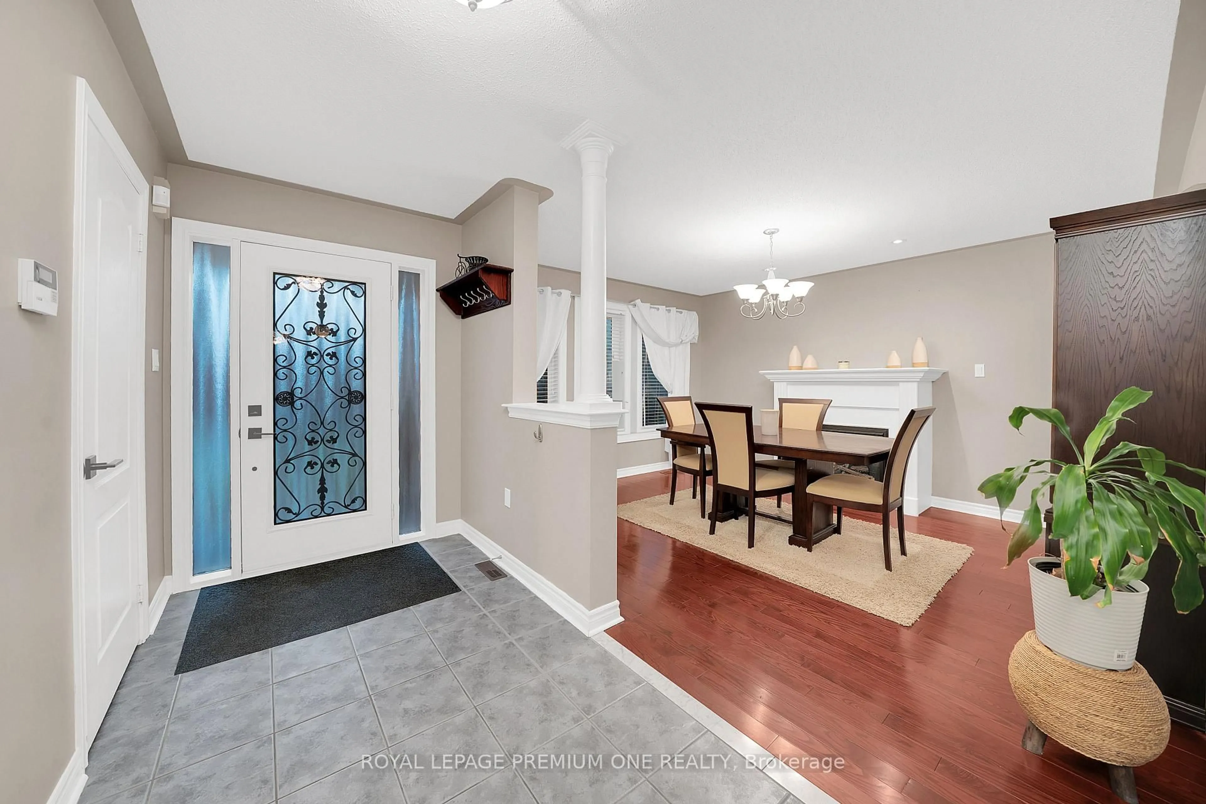 Unknown for 19 Taylor Crt, Bradford West Gwillimbury Ontario L3Z 3J1