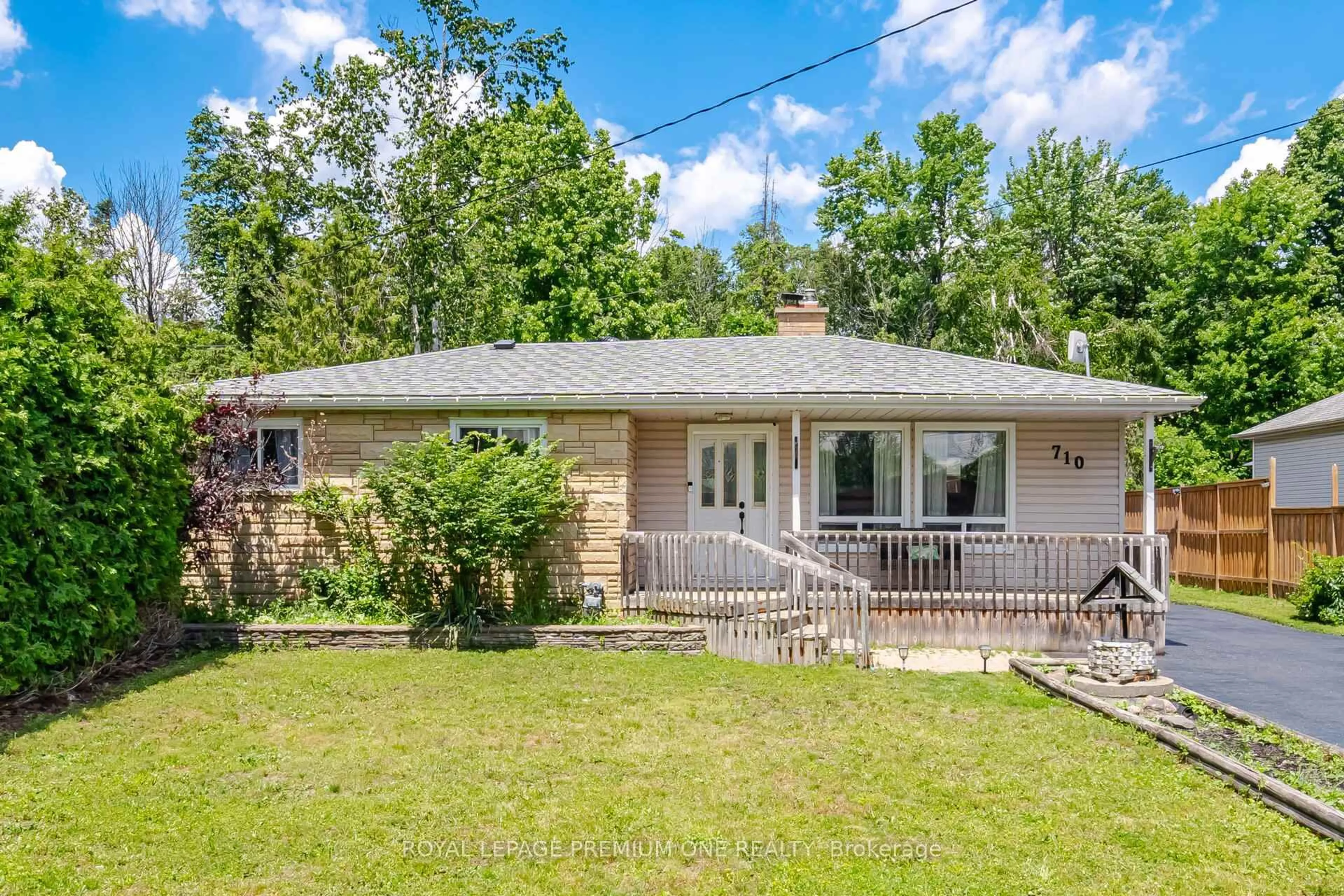 Unknown for 710 Rose Lane, Innisfil Ontario L9S 2H4