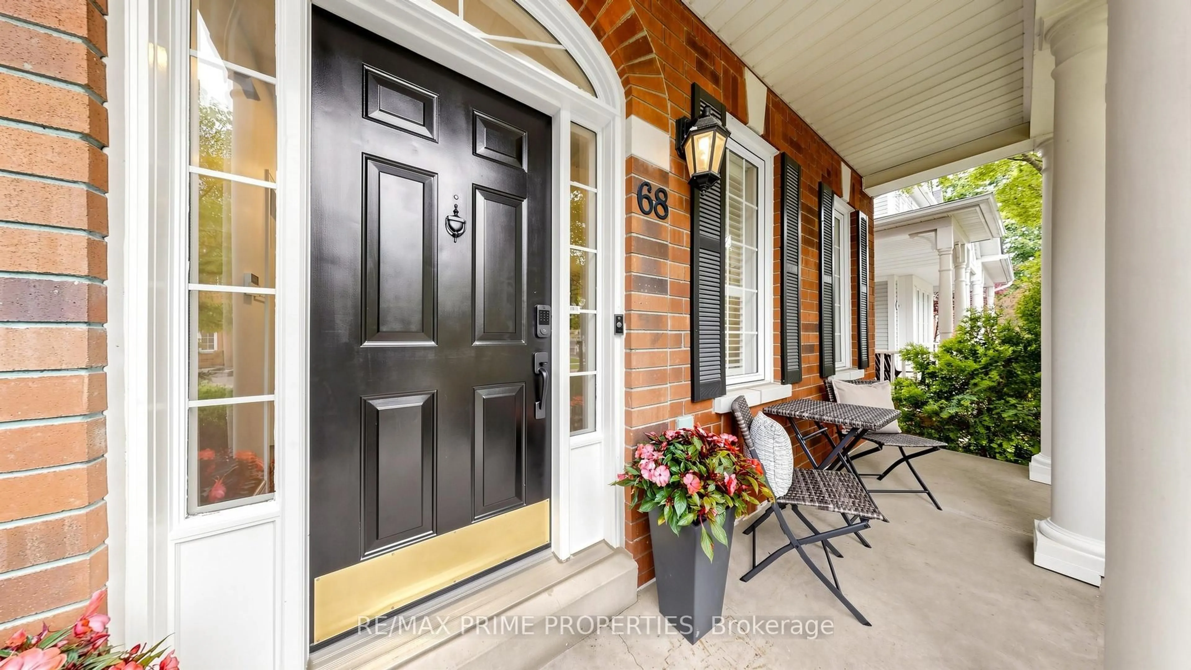 Indoor entryway for 68 The Meadows Ave, Markham Ontario L6B 1B6