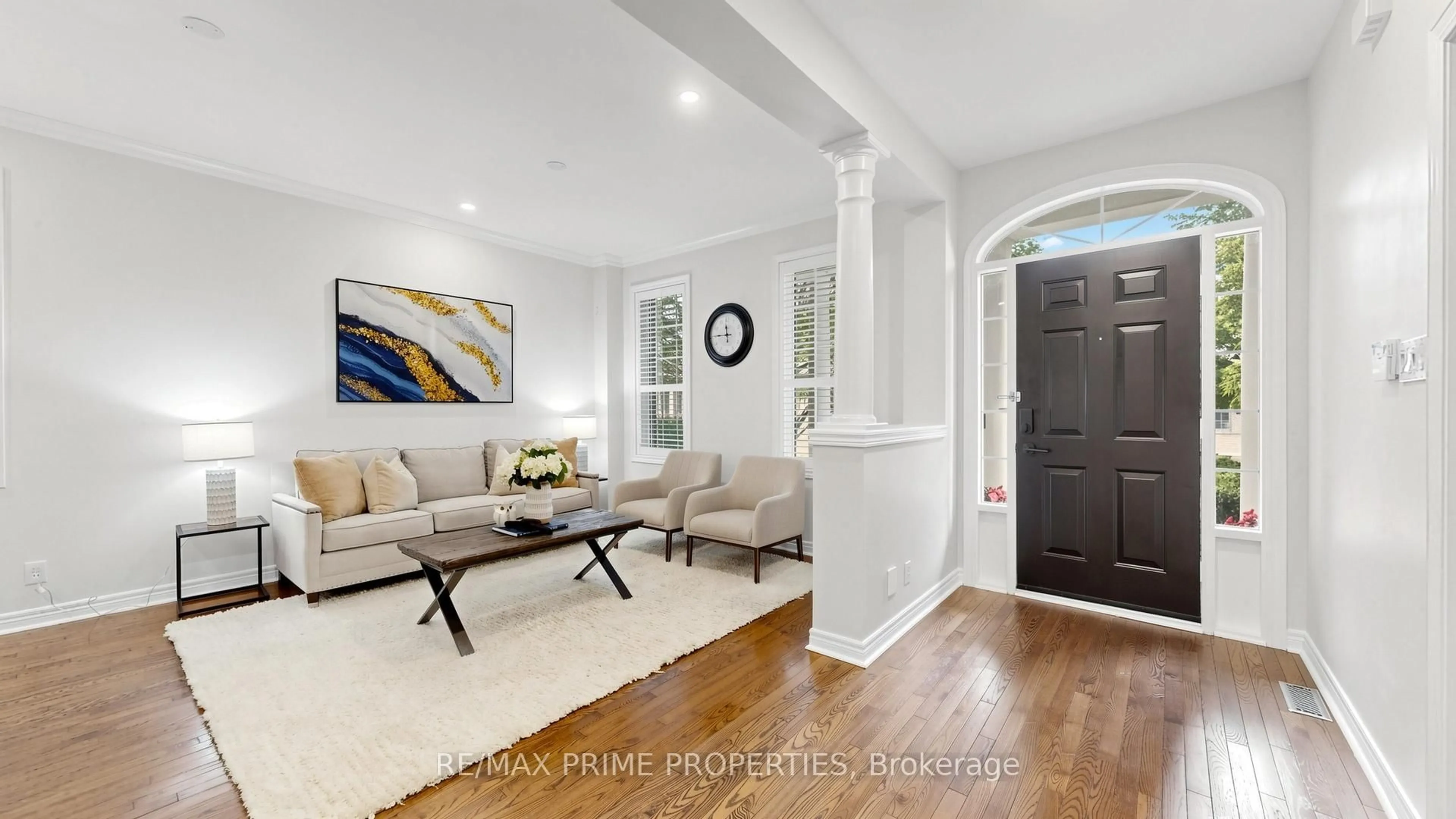 Indoor entryway for 68 The Meadows Ave, Markham Ontario L6B 1B6