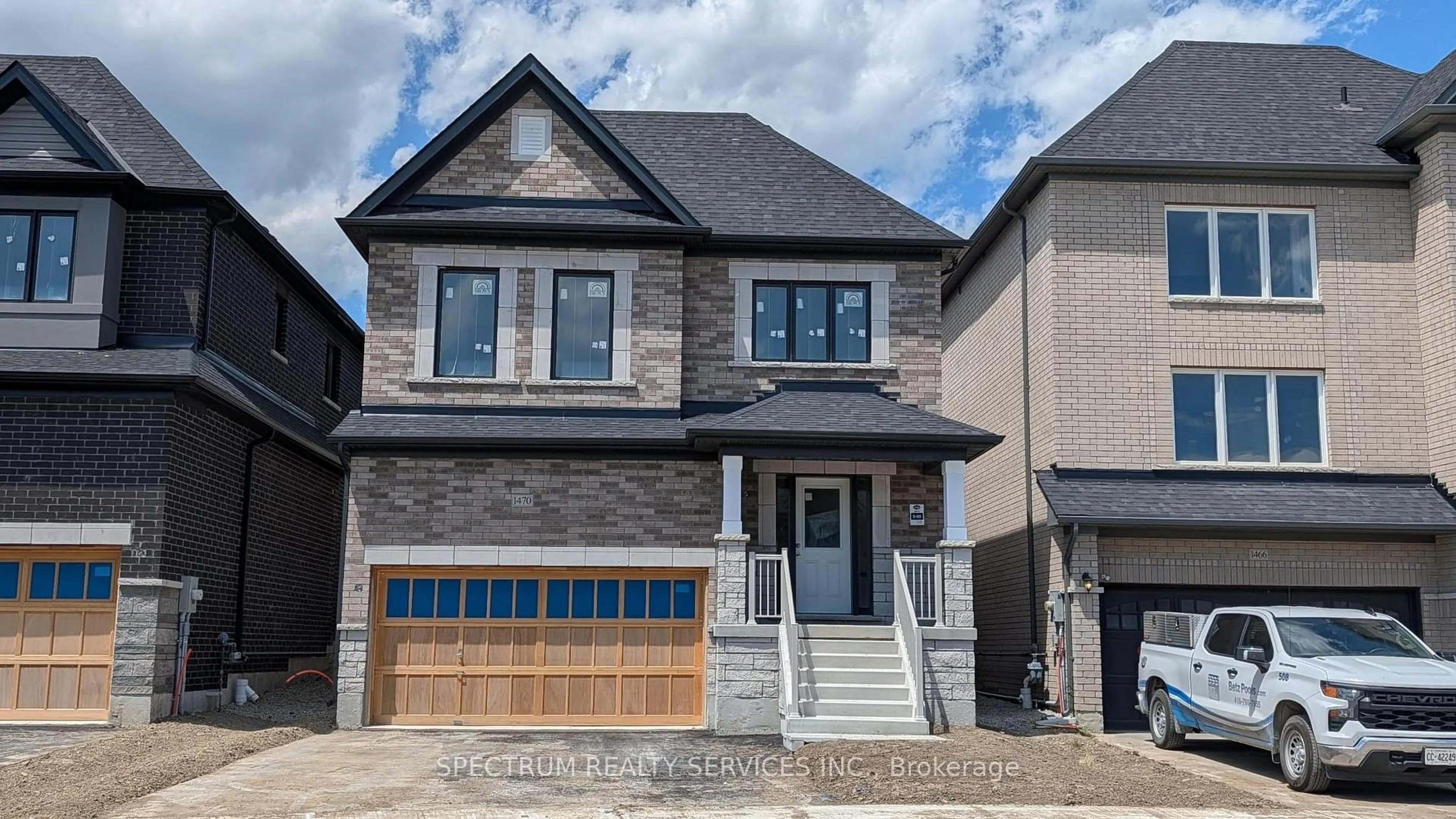 Home with brick exterior material, street for 1470 Stovell Cres, Innisfil Ontario L0L 1W0