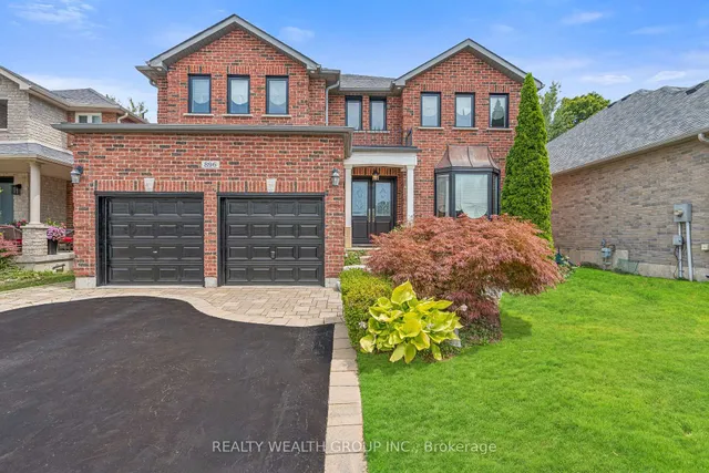 896 Booth Ave, Innisfil 2
