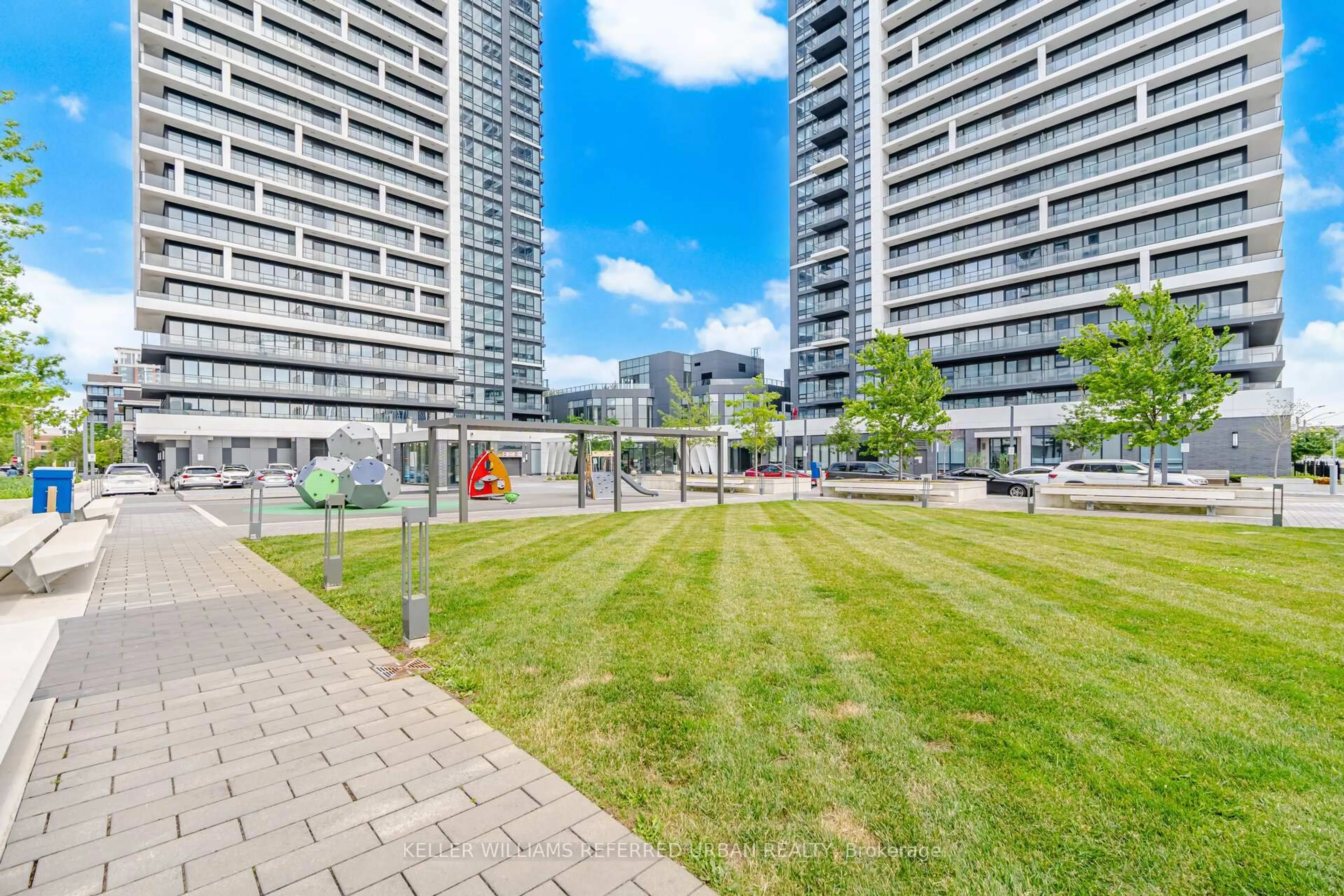 A pic from outside/outdoor area/front of a property/back of a property/a pic from drone, street for 38 Water Walk Dr #102, Markham Ontario L3R 6M8