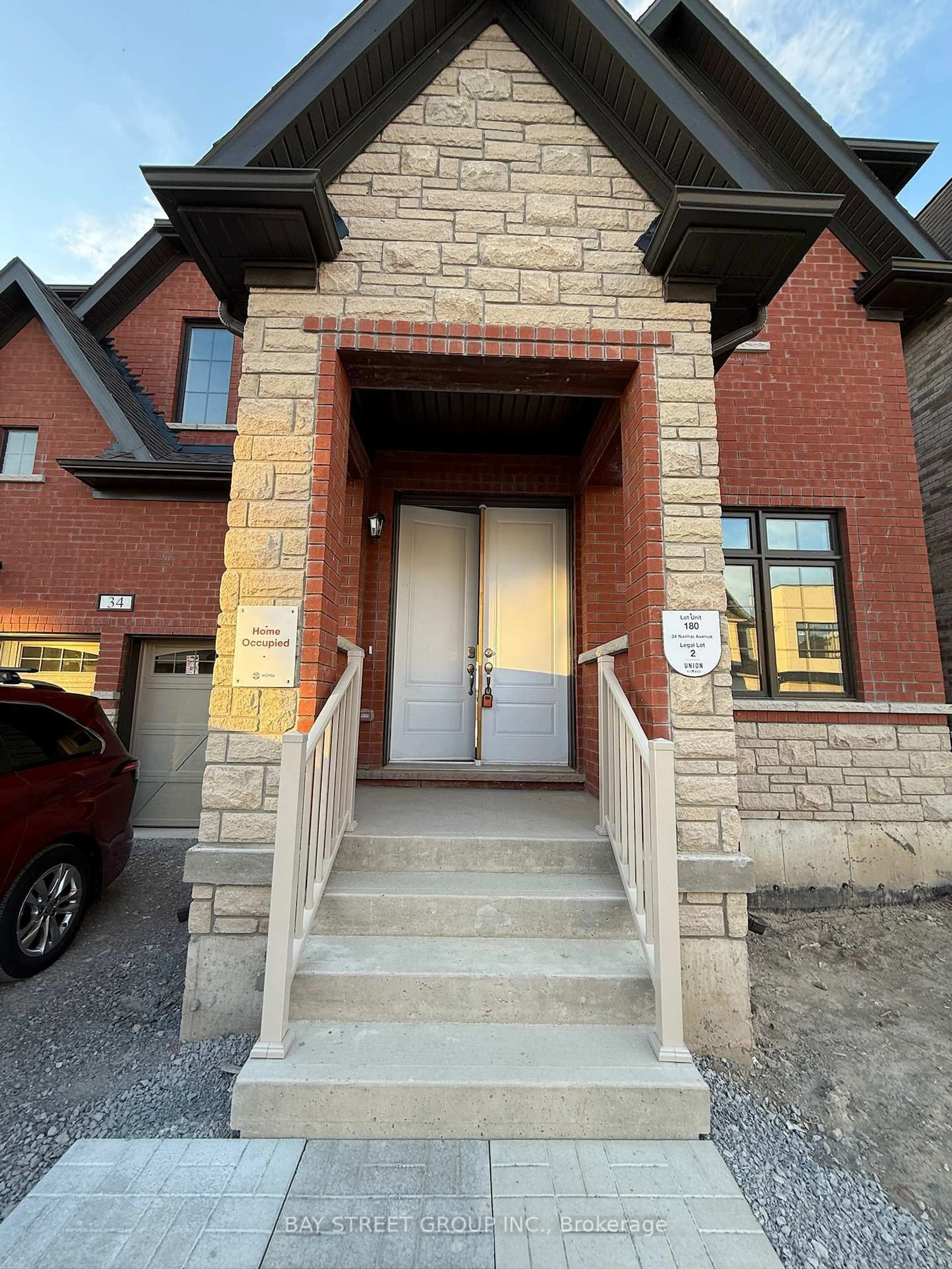 Unknown for 34 Nanhai Ave, Markham Ontario L6C 3N1