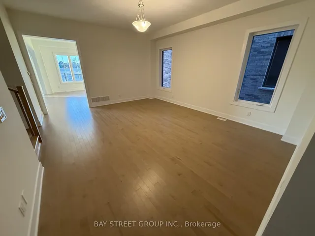 34 Nanhai Ave, Markham 5