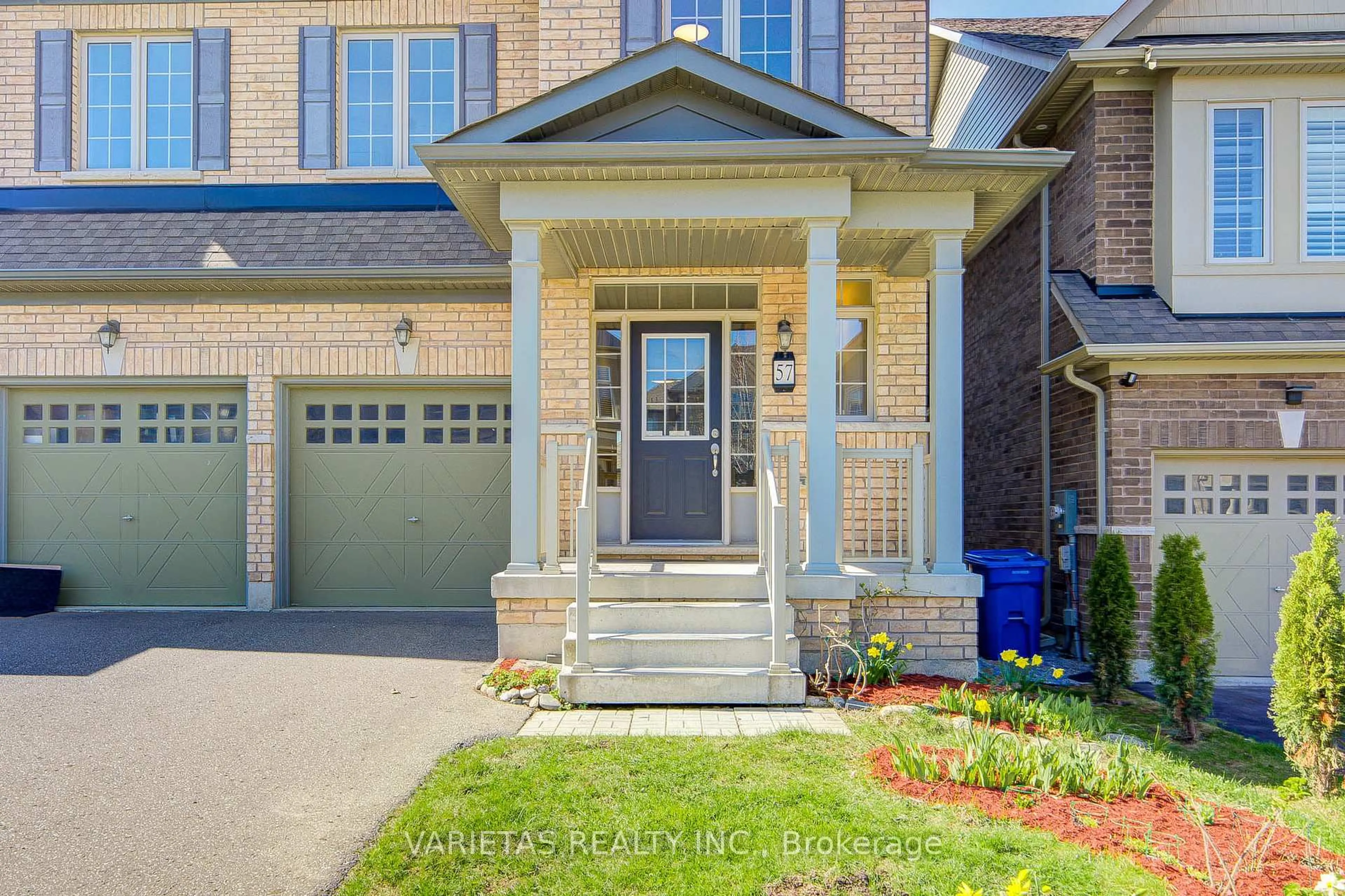 Home with brick exterior material, street for 57 Blazing Star St, East Gwillimbury Ontario L9N 0S2