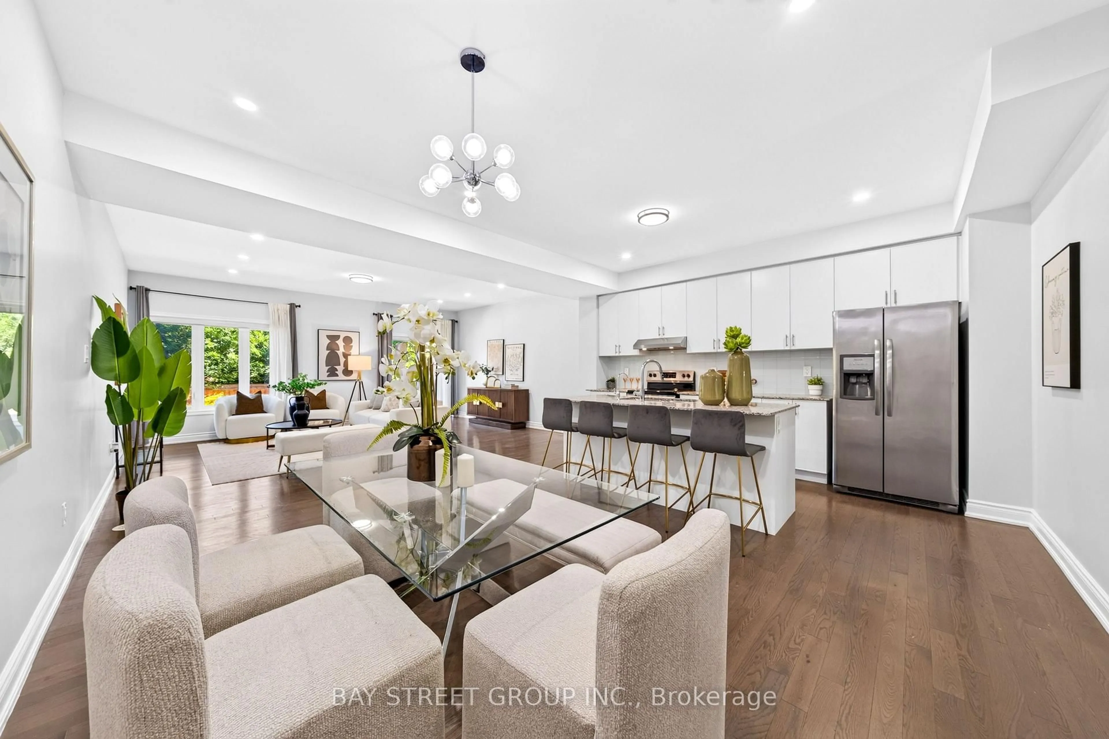 Open concept kitchen, unknown for 122 Lichfield Rd, Markham Ontario L3R 0W9