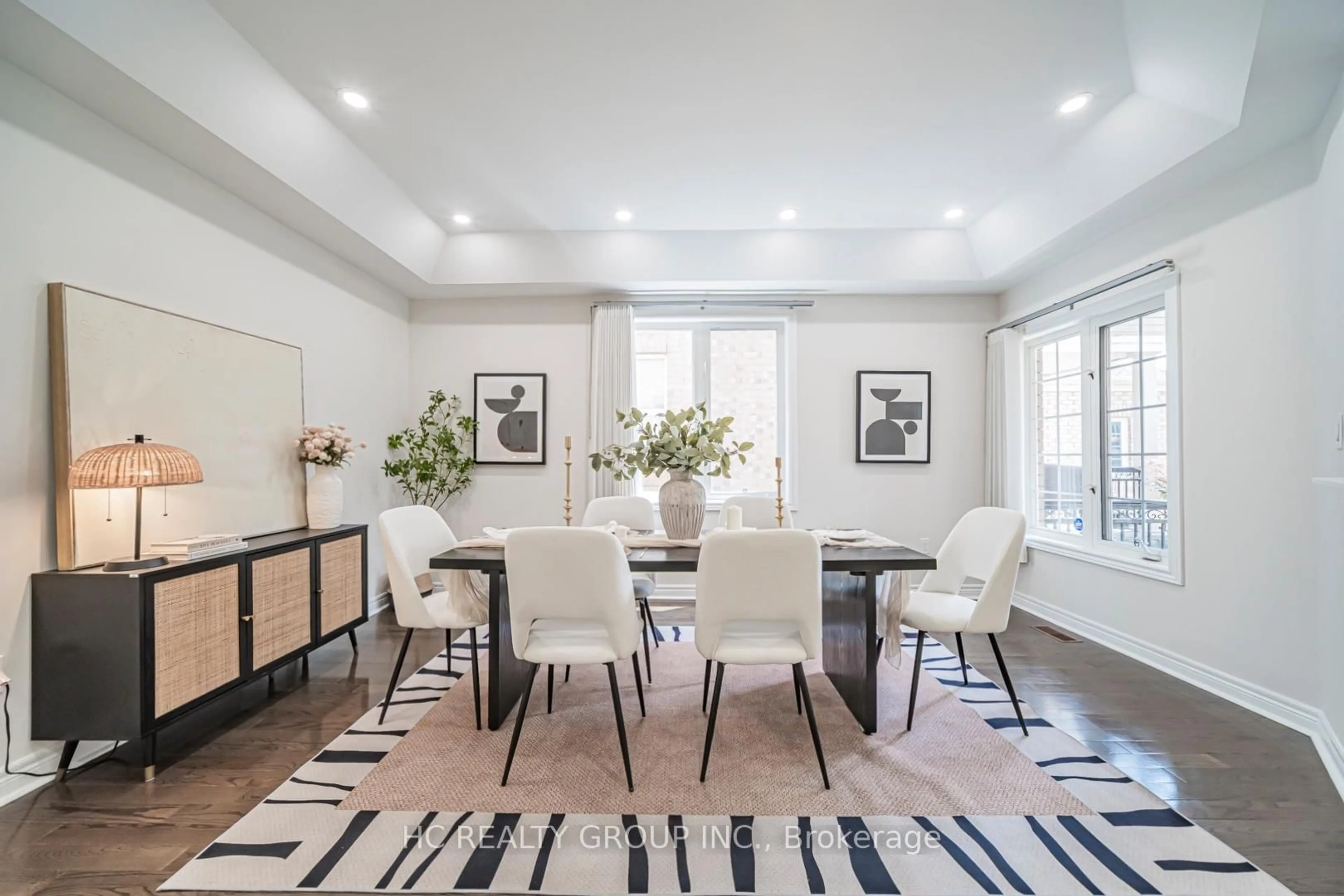 Dining room, unknown for 32 Kaitlin Dr, Richmond Hill Ontario L4E 3W6