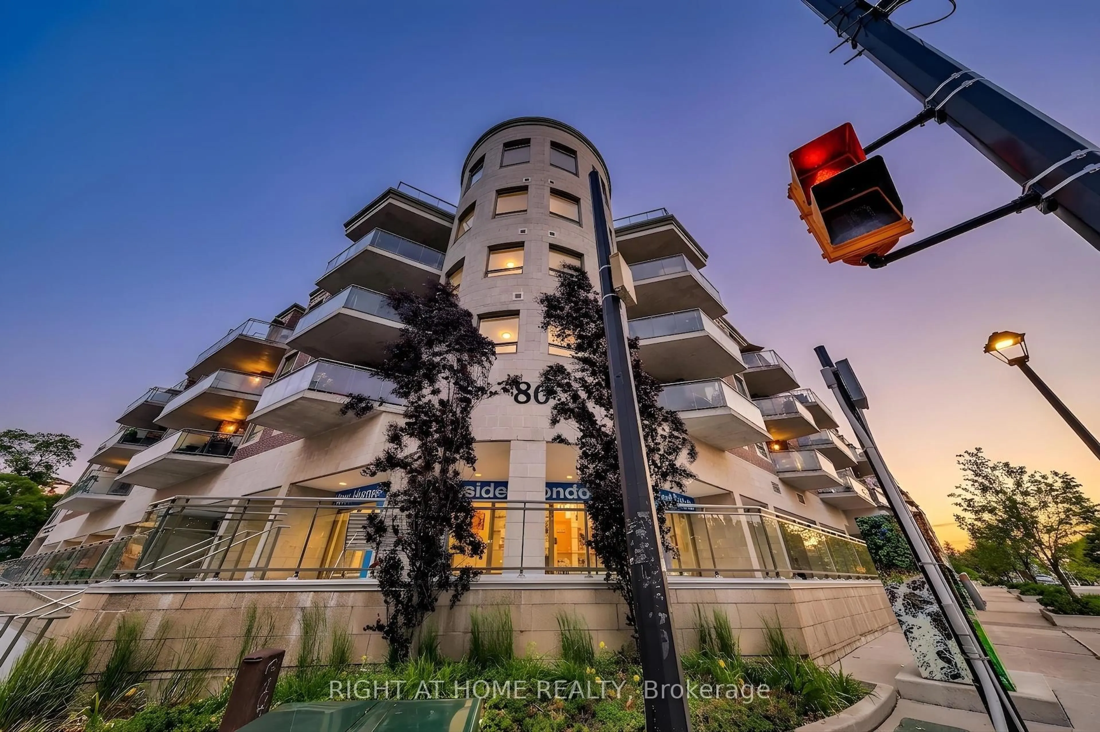 Unknown for 86 Woodbridge Ave #316, Vaughan Ontario L4L 0E4