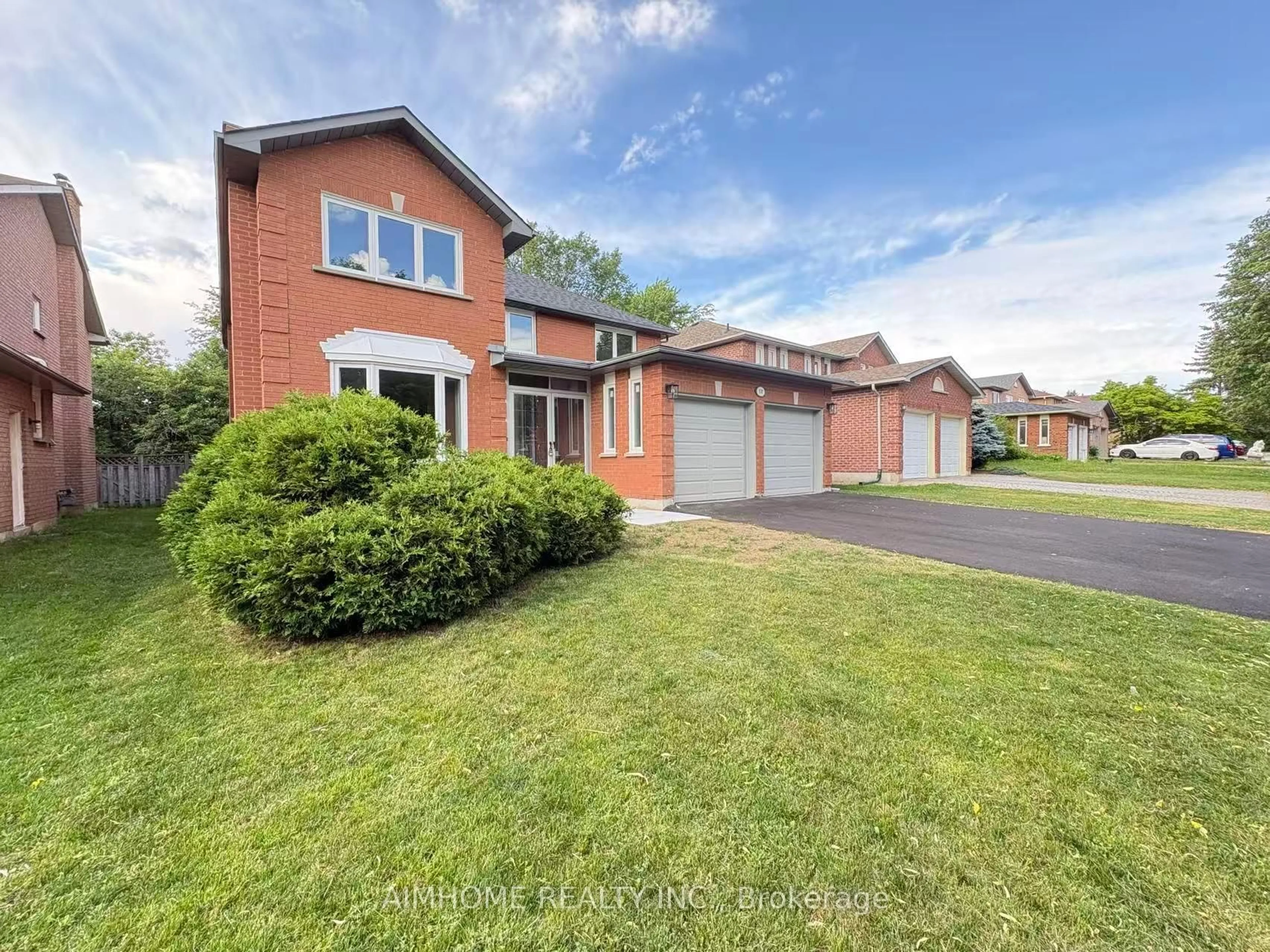 Home with brick exterior material, street for 108 Berwick Cres, Richmond Hill Ontario L4C 0B7