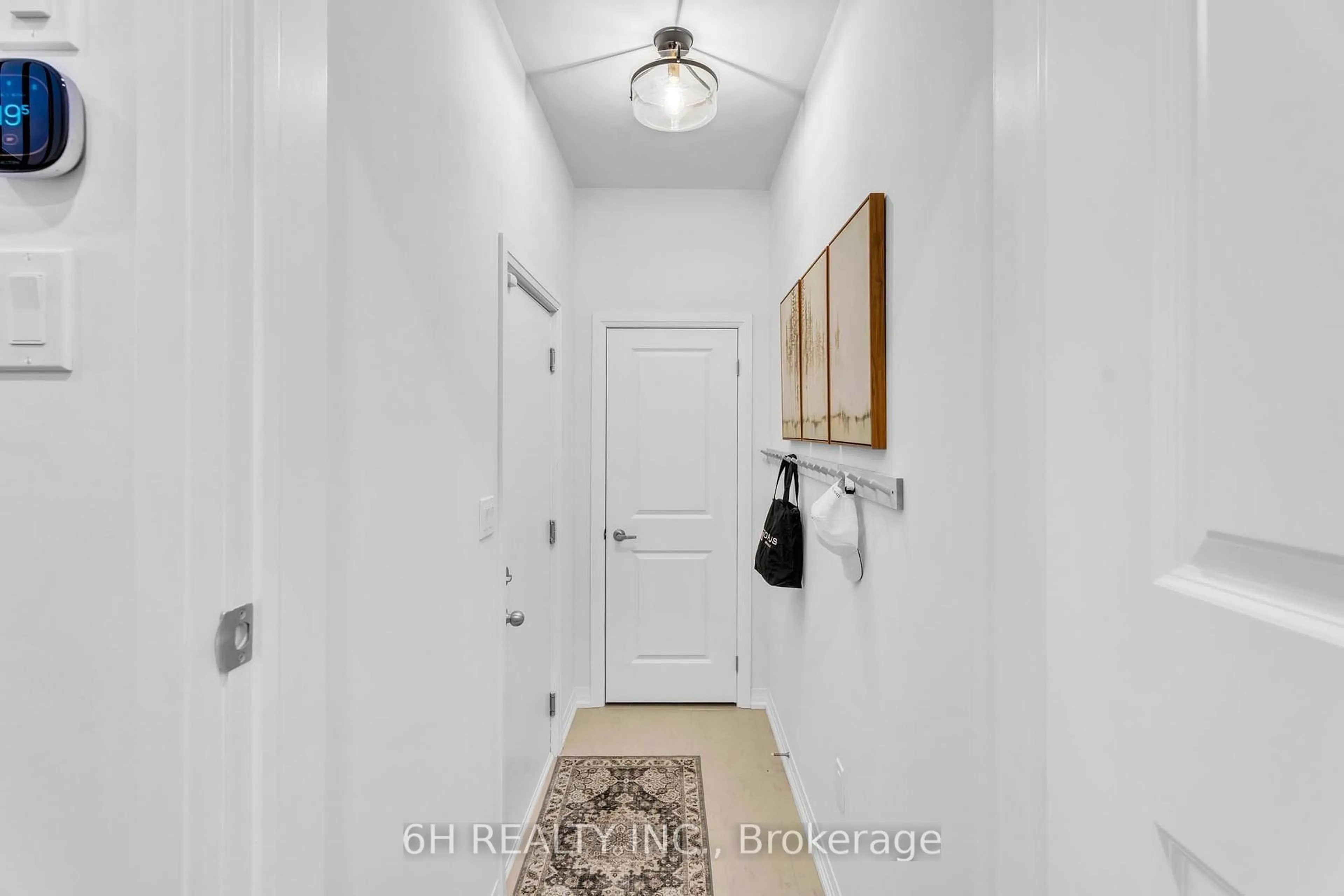 Indoor entryway for 10 Harold Wilson Lane #Lot 24, Richmond Hill Ontario L4S 1N5