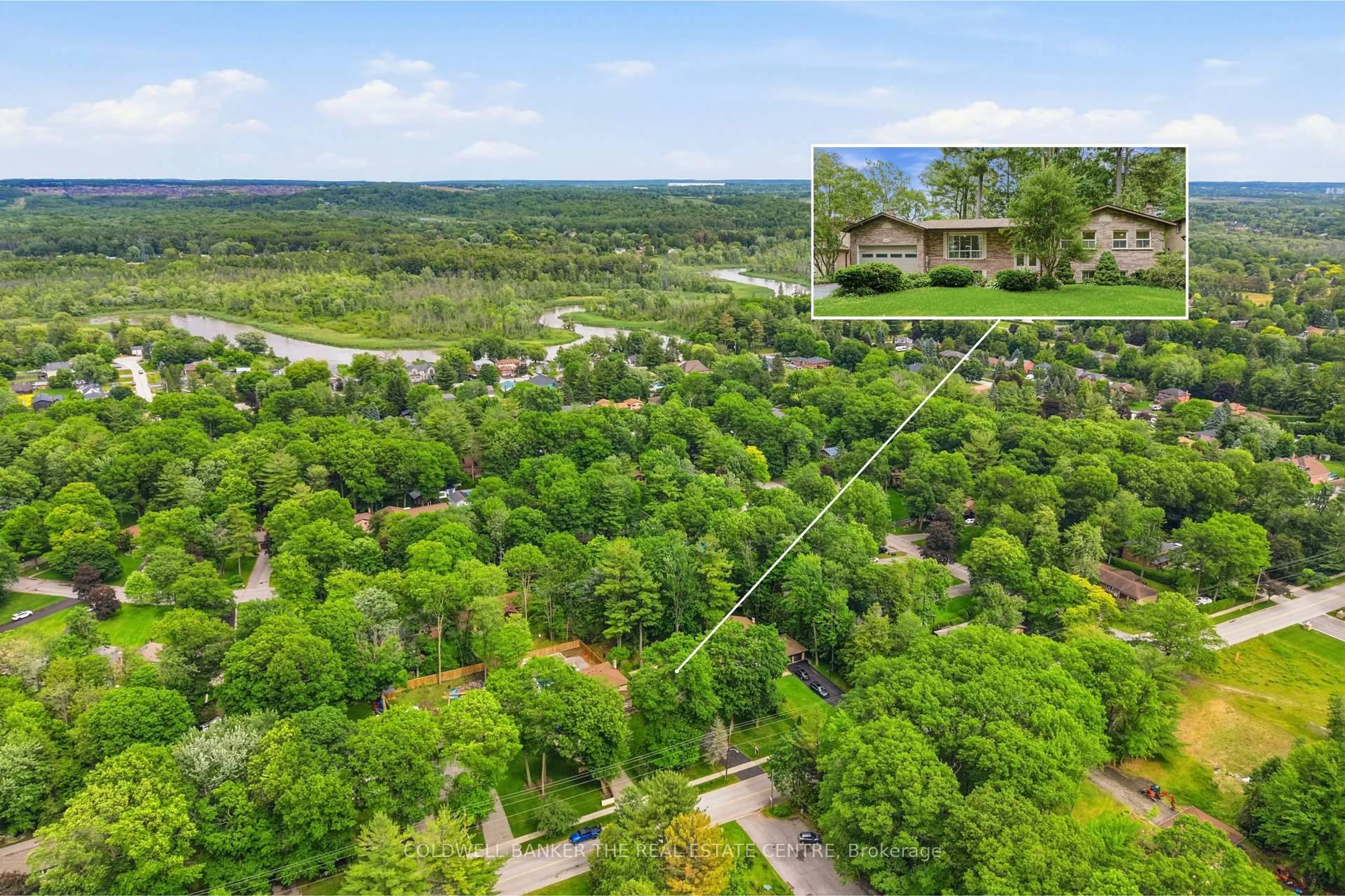 A pic from outside/outdoor area/front of a property/back of a property/a pic from drone, forest/trees view for 143 Park Ave, East Gwillimbury Ontario L9N 1J1