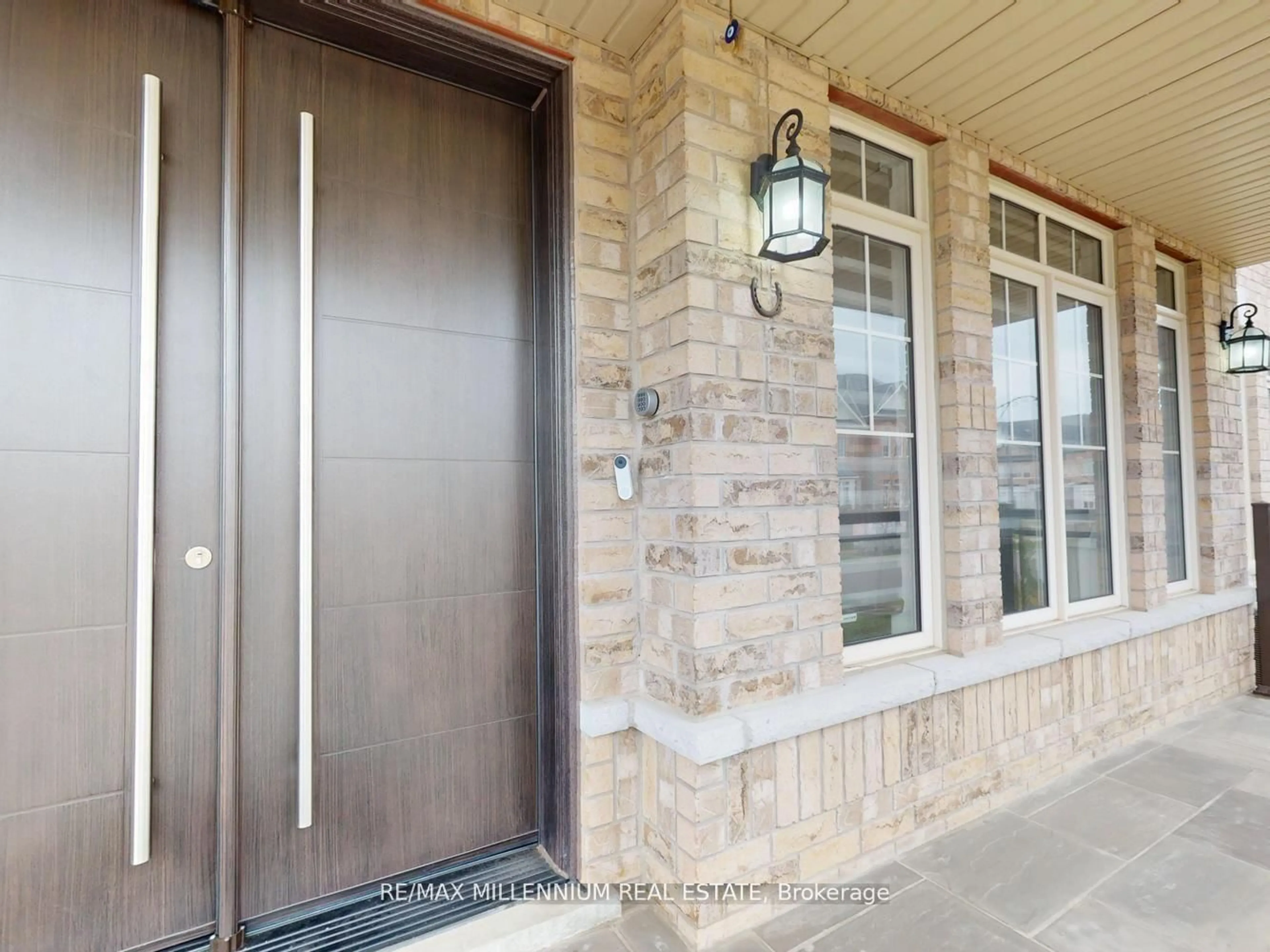 Indoor entryway for 51 Kincardine St, Vaughan Ontario L4H 4H7