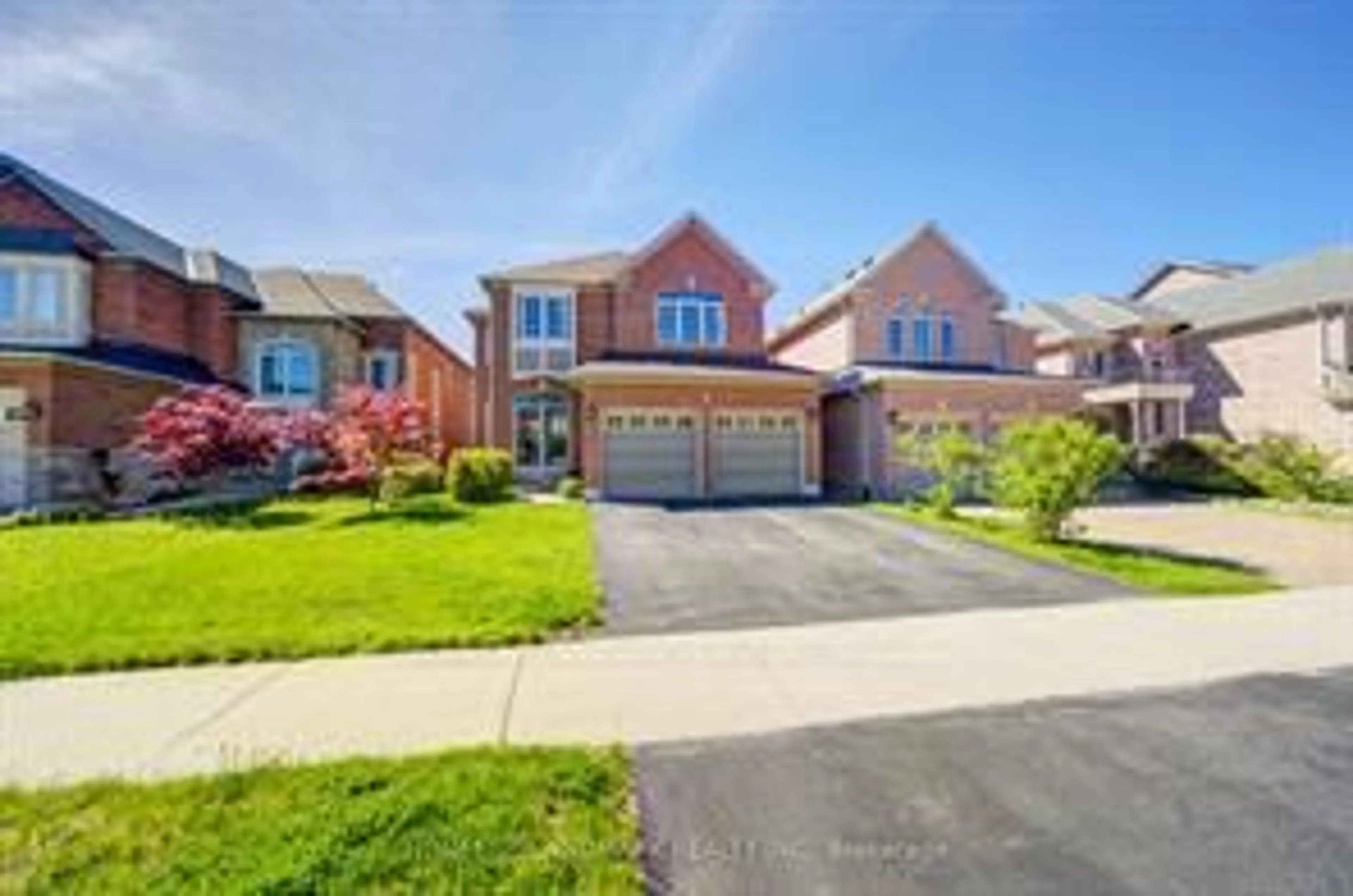 Home with brick exterior material, street for 89 Jefferson Forest Dr, Richmond Hill Ontario L4E 4J4