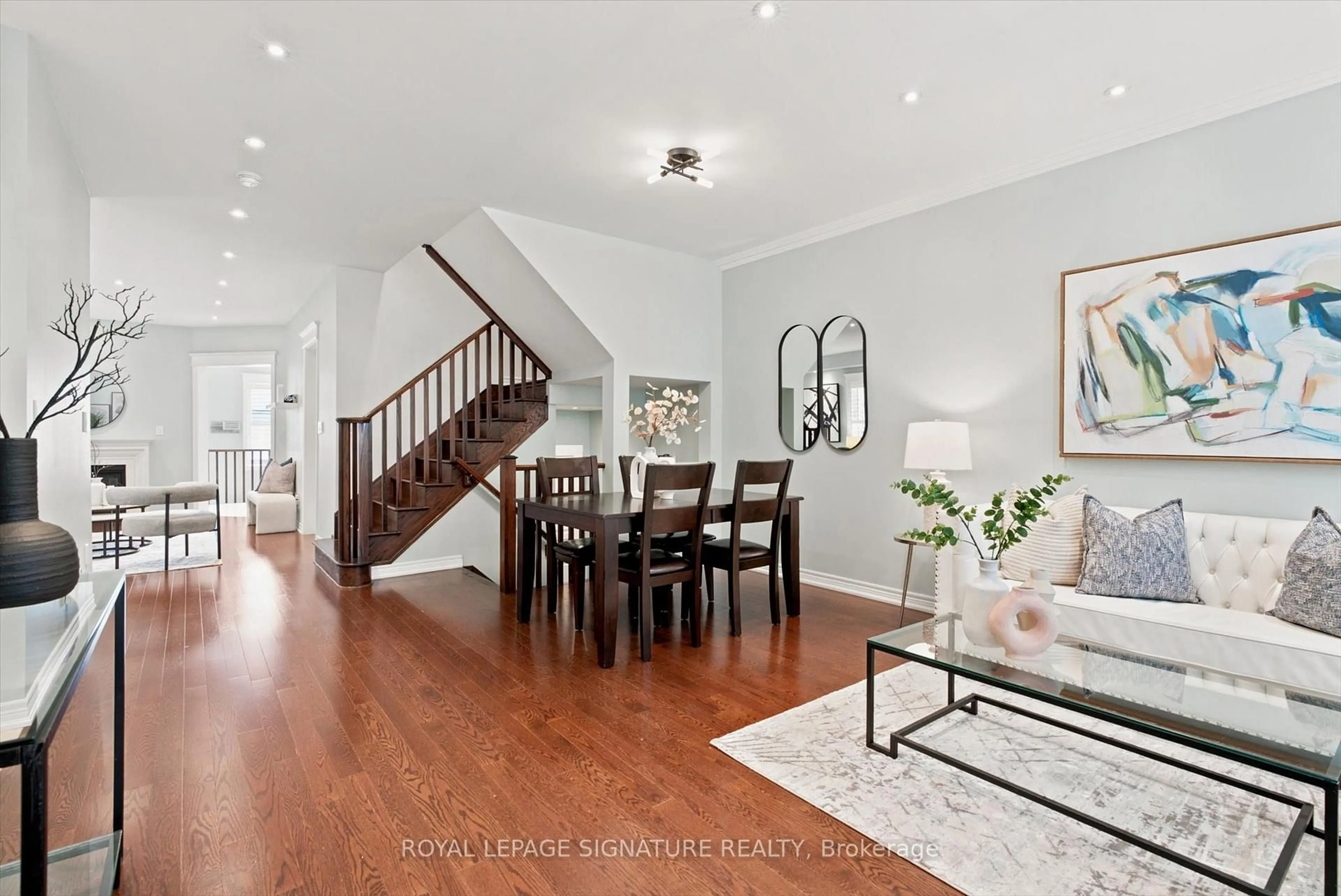Unknown for 6 Mayapple Lane, Richmond Hill Ontario L4E 1B8