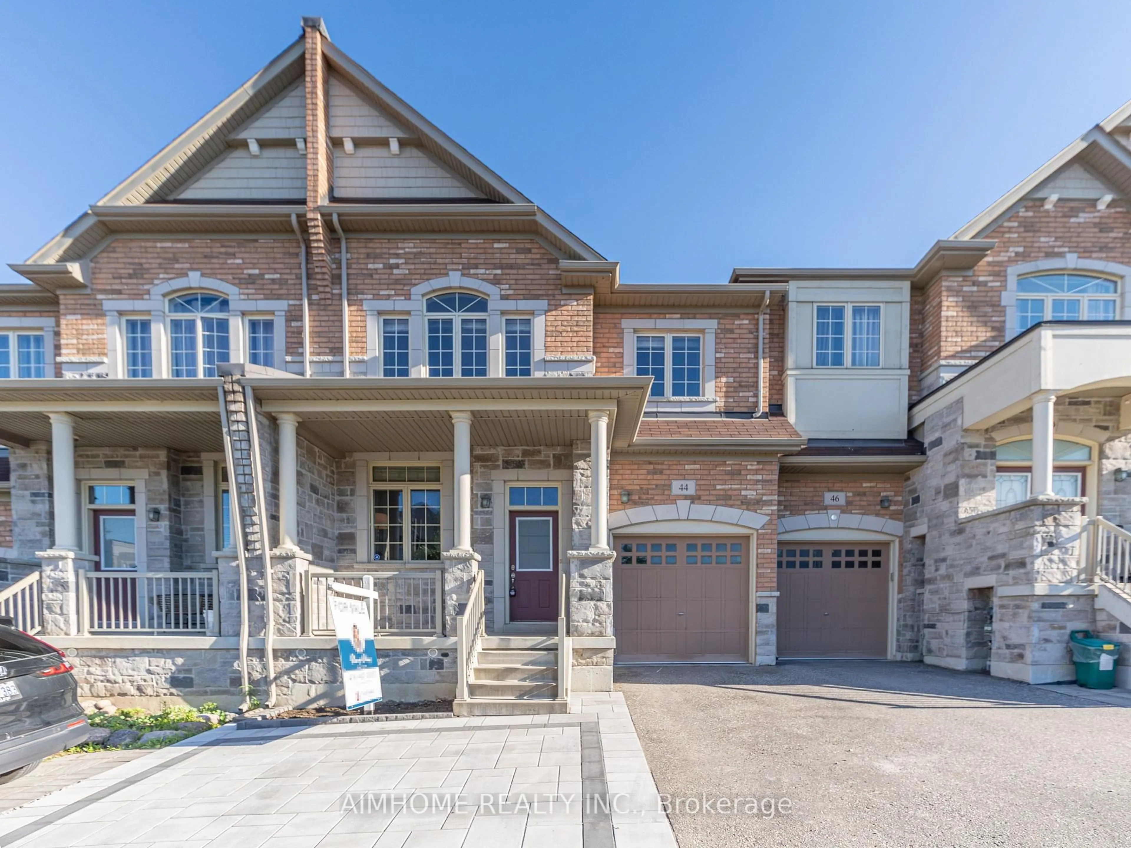Home with brick exterior material, street for 44 Nipigon Ave, Markham Ontario L6C 0X6