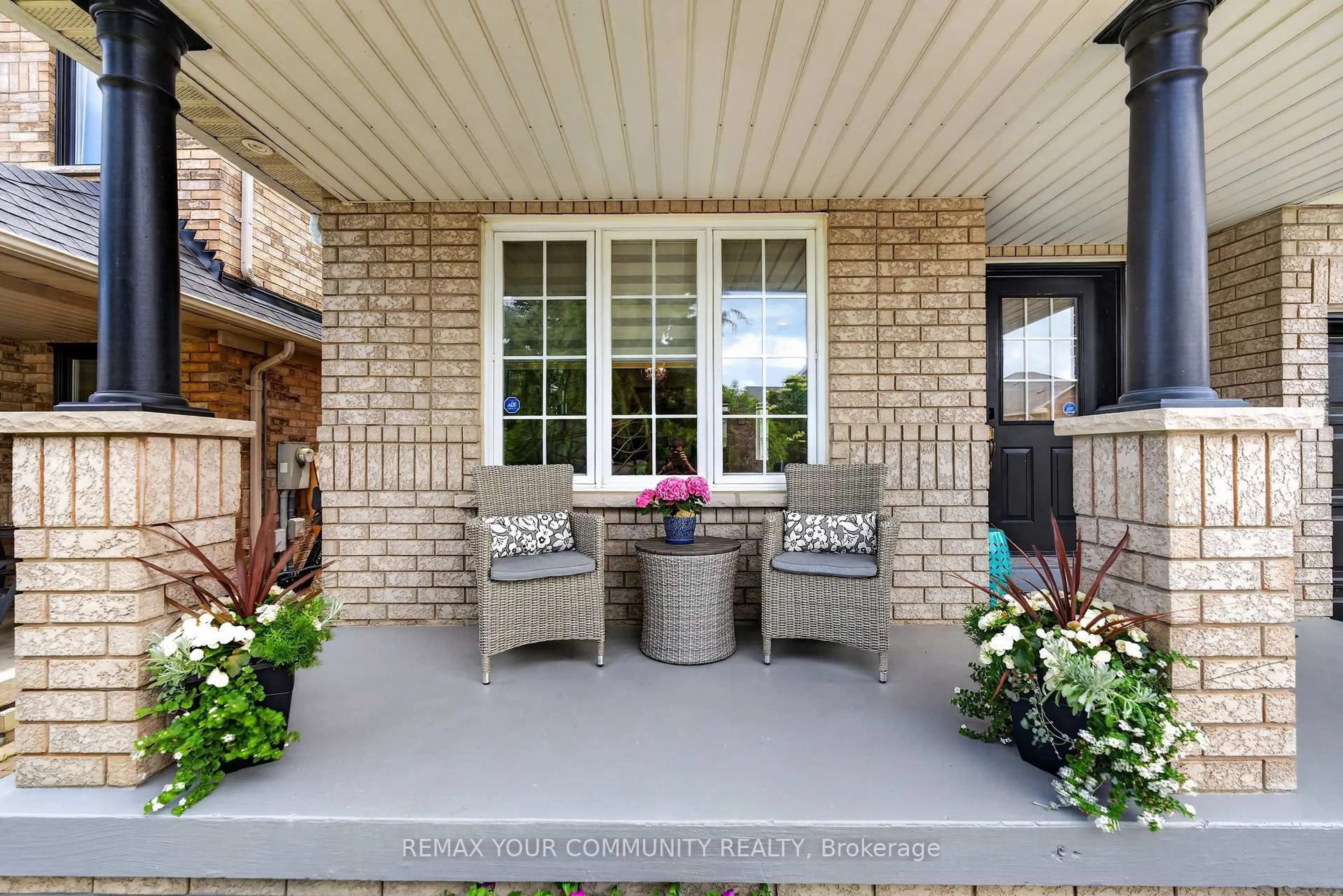 Patio, street for 119 Toscana Rd, Vaughan Ontario L4H 2G1
