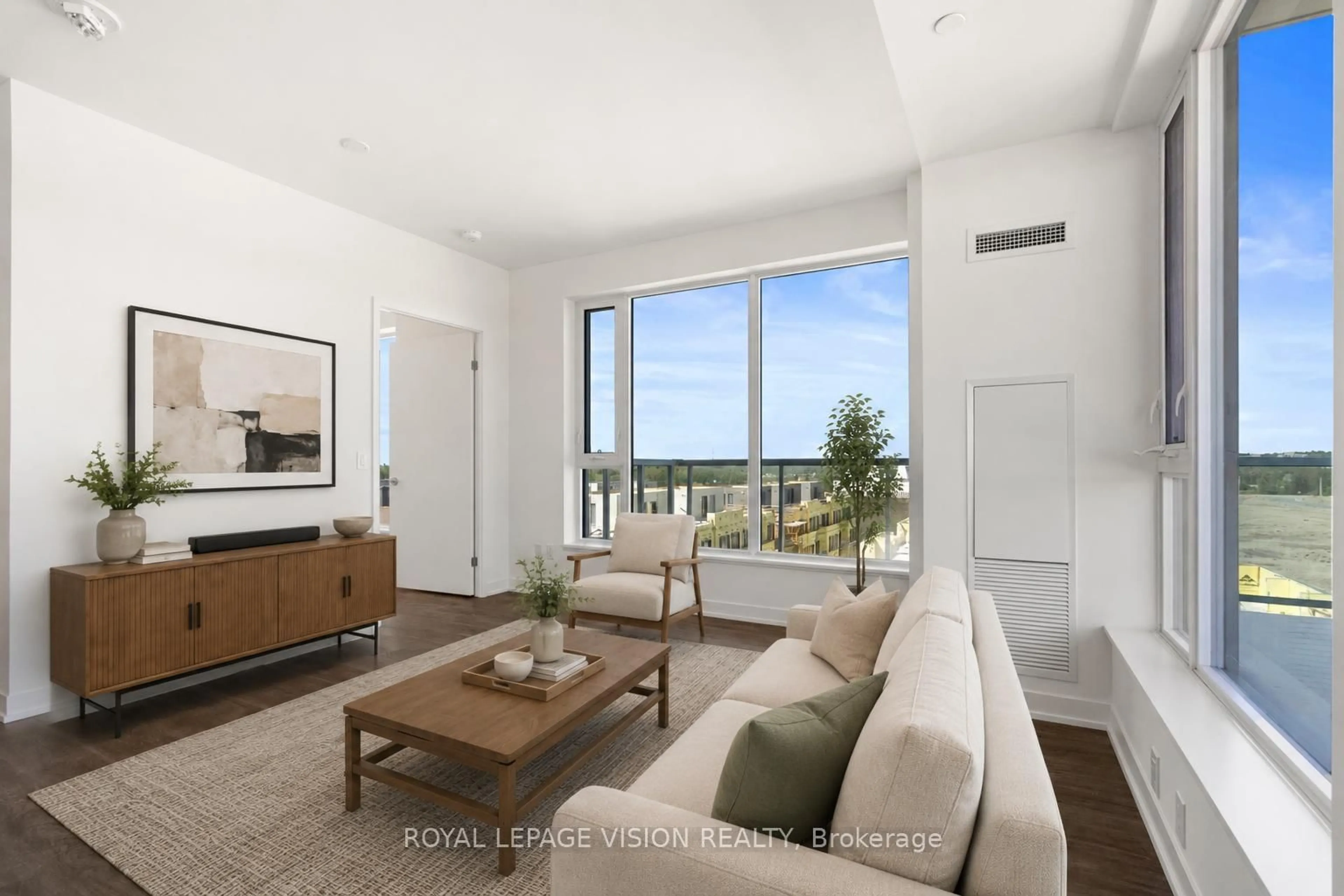 Living room with furniture, unknown for 2 David Eyer Rd #625, Richmond Hill Ontario L4S 0N6