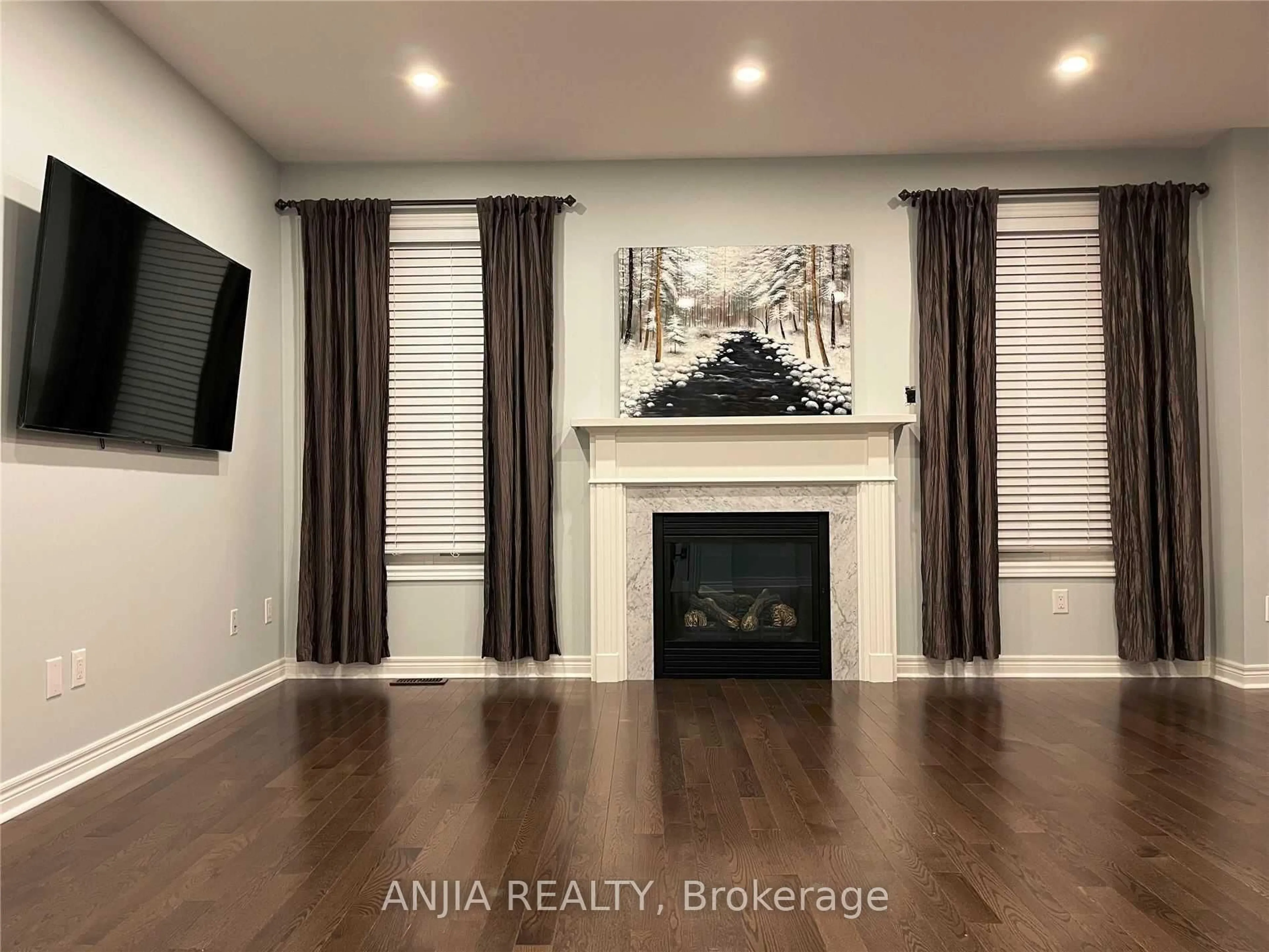 A pic of a room for 220 Hazelton Ave, Markham Ontario L6C 0L9