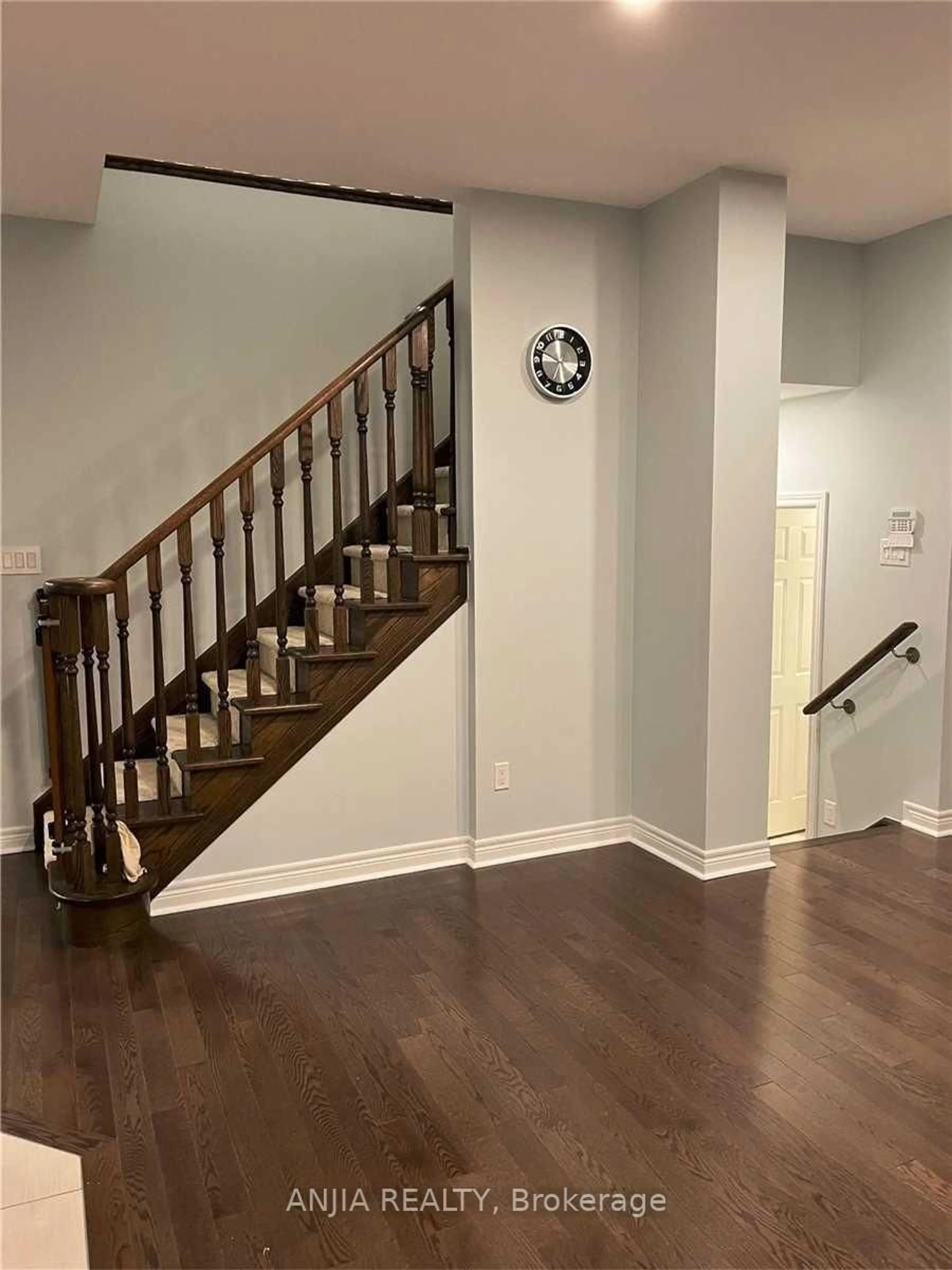 Unknown for 220 Hazelton Ave, Markham Ontario L6C 0L9