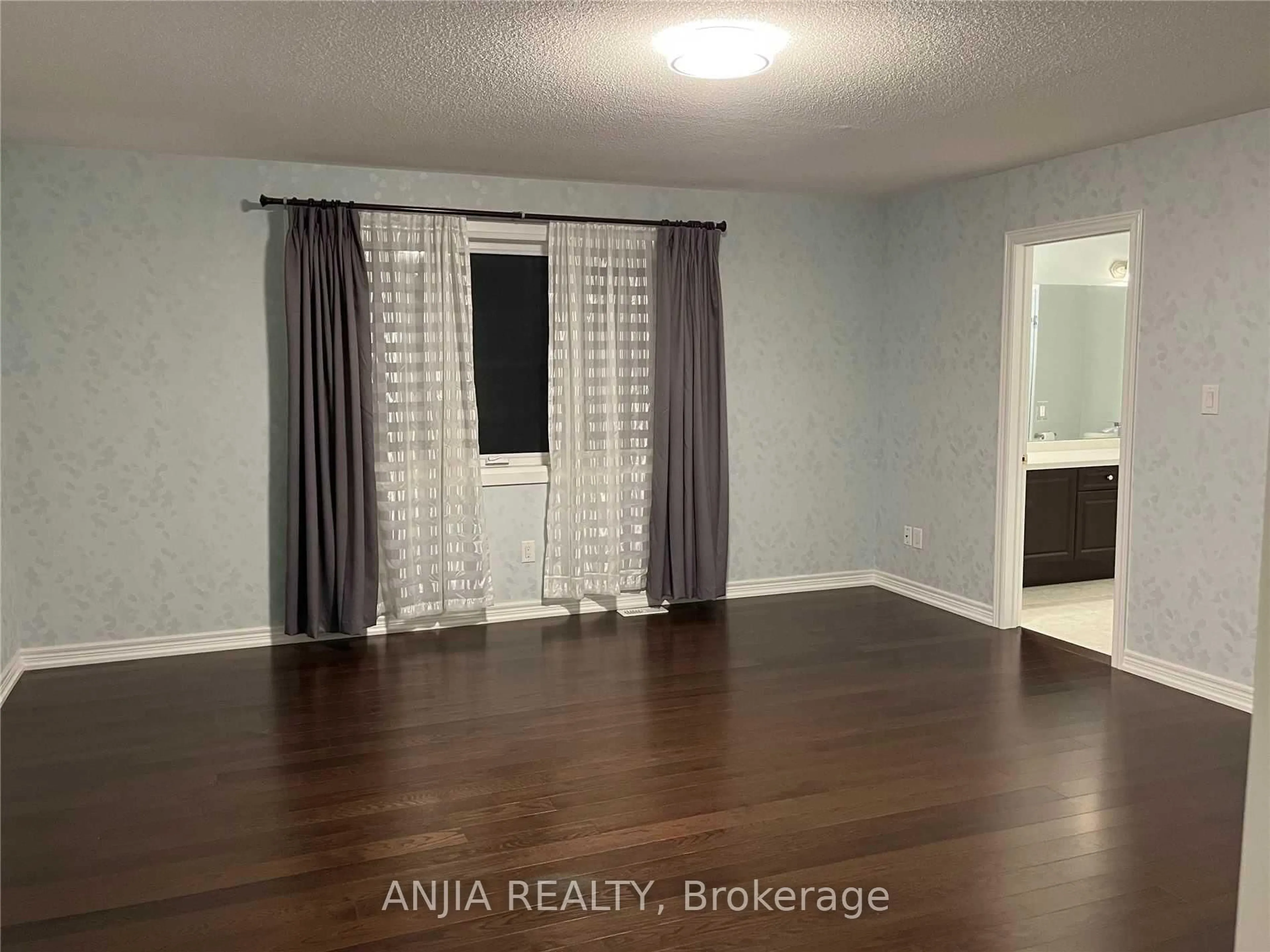 A pic of a room for 220 Hazelton Ave, Markham Ontario L6C 0L9