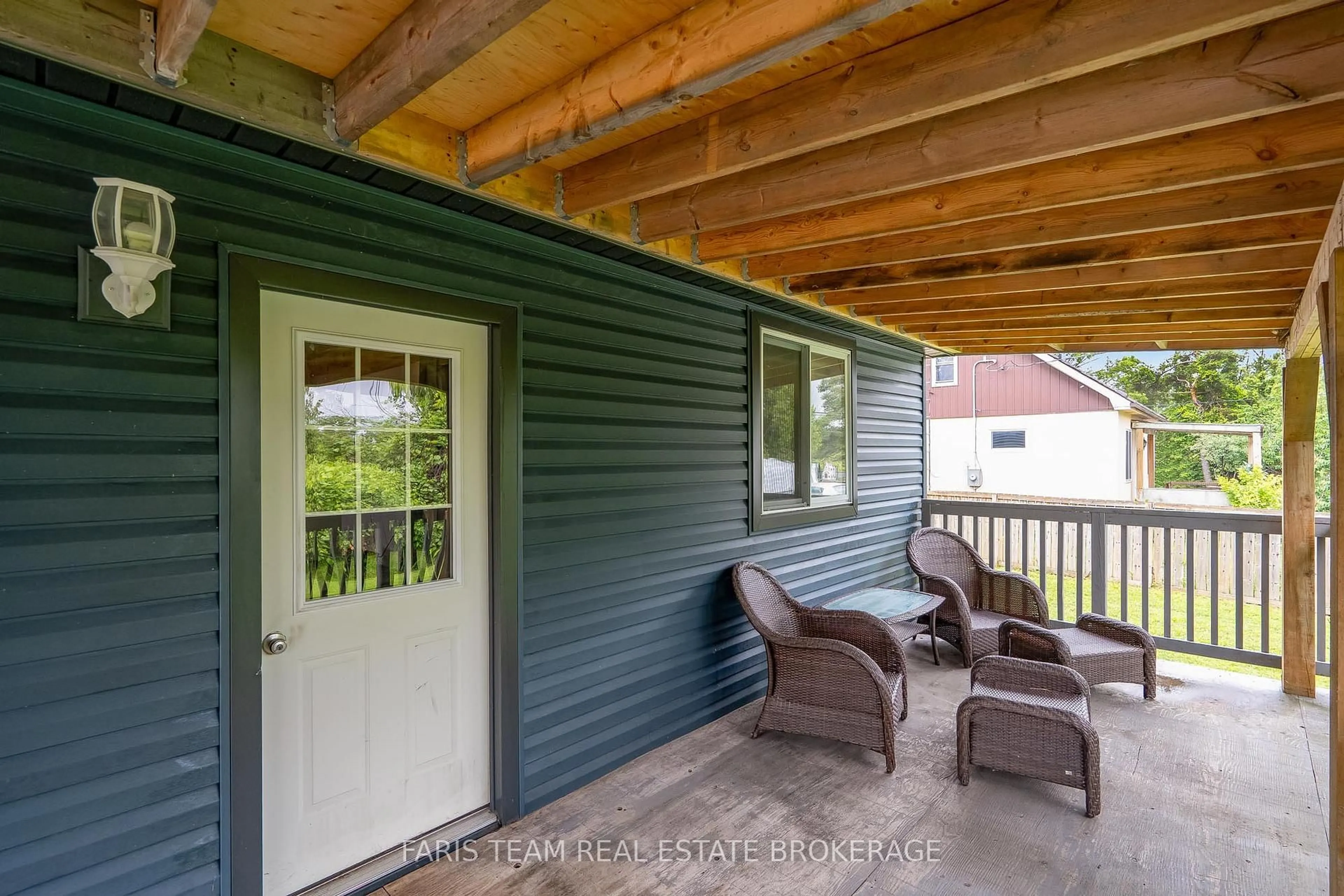 Patio, water/lake/river/ocean view for 1221 10th Line, Innisfil Ontario L9S 3N5