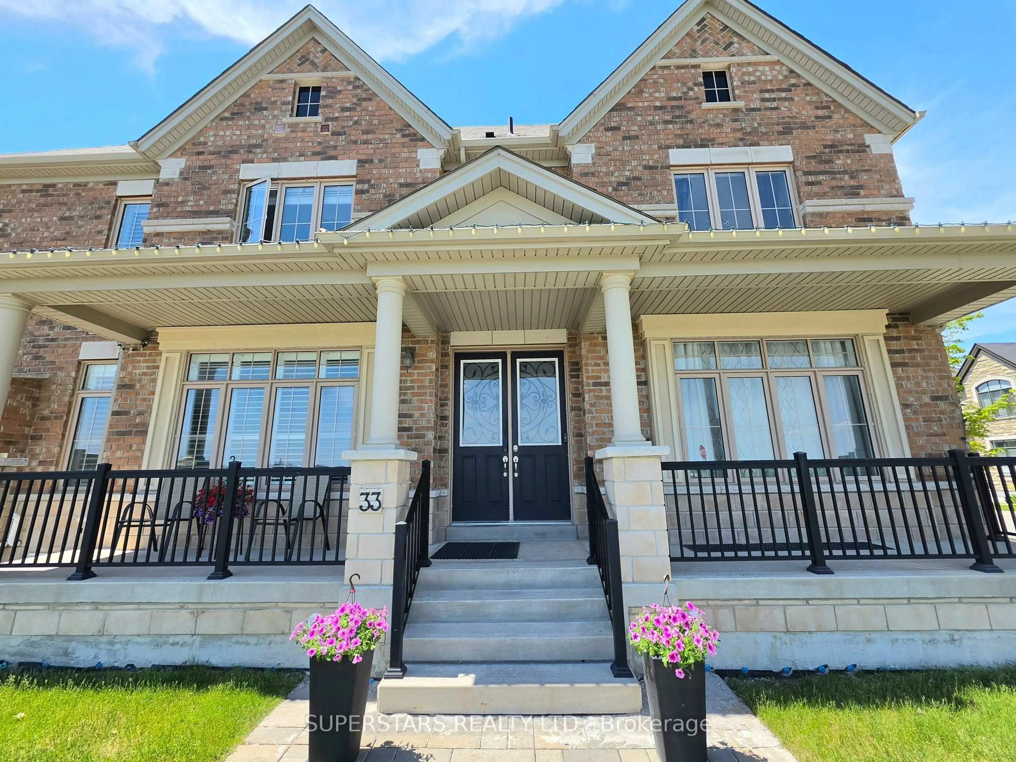 Home with brick exterior material, street for 33 Tilbury Gate, Markham Ontario L6B 1M5