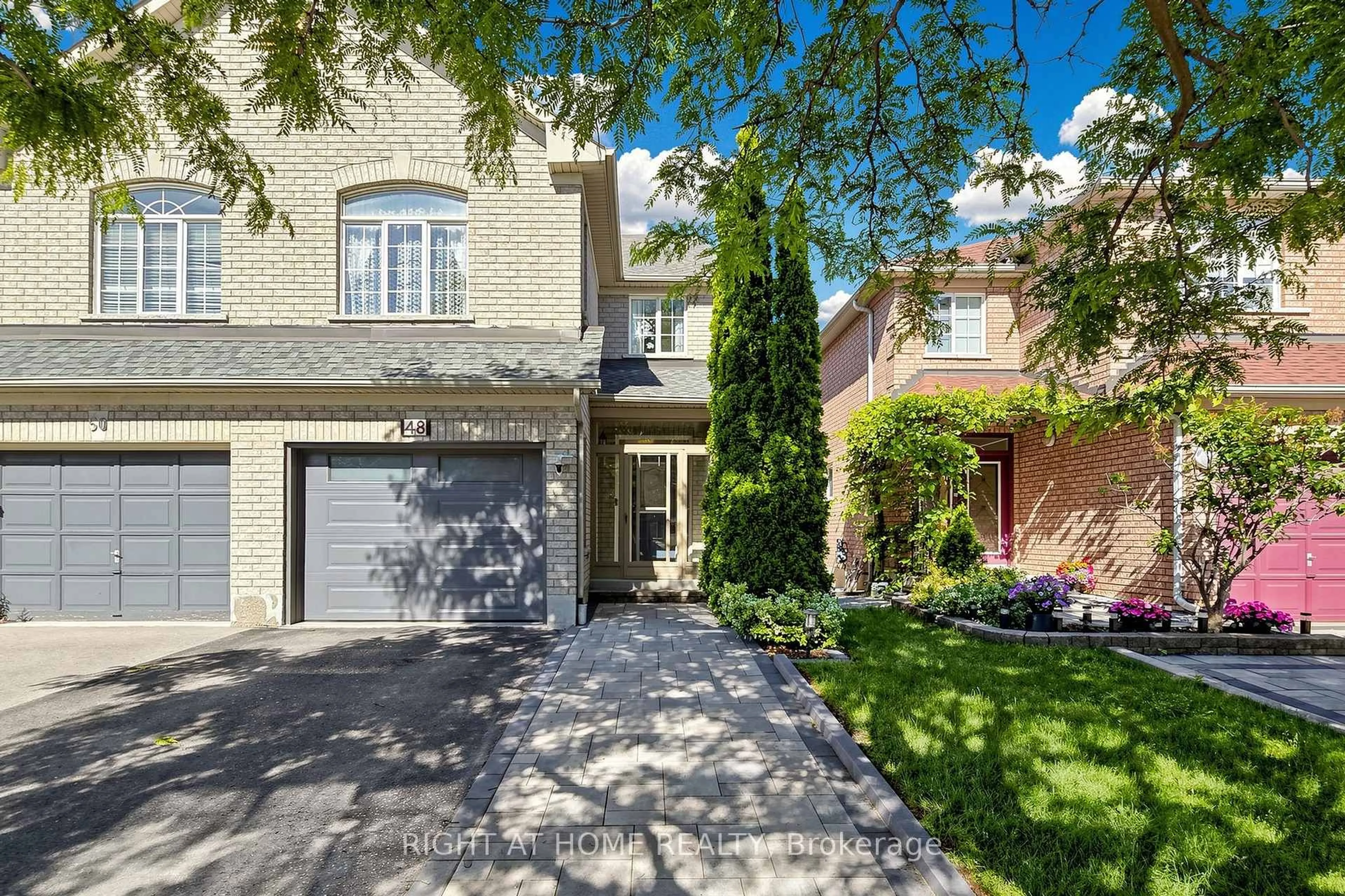 Unknown for 48 Harmony Rd, Vaughan Ontario L4K 5G4