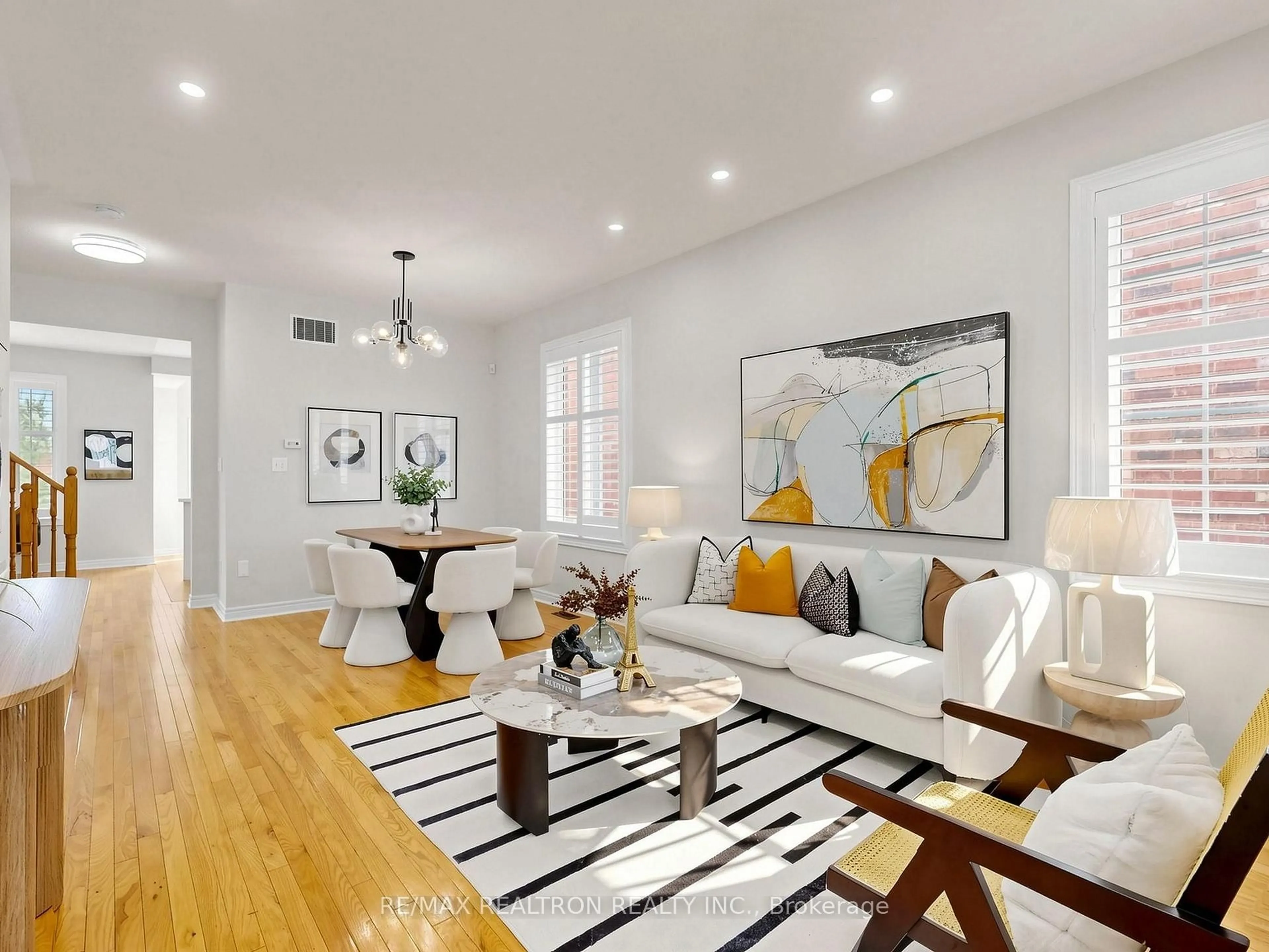 Living room with furniture, unknown for 63 Aikenhead Ave, Richmond Hill Ontario L4S 0C4