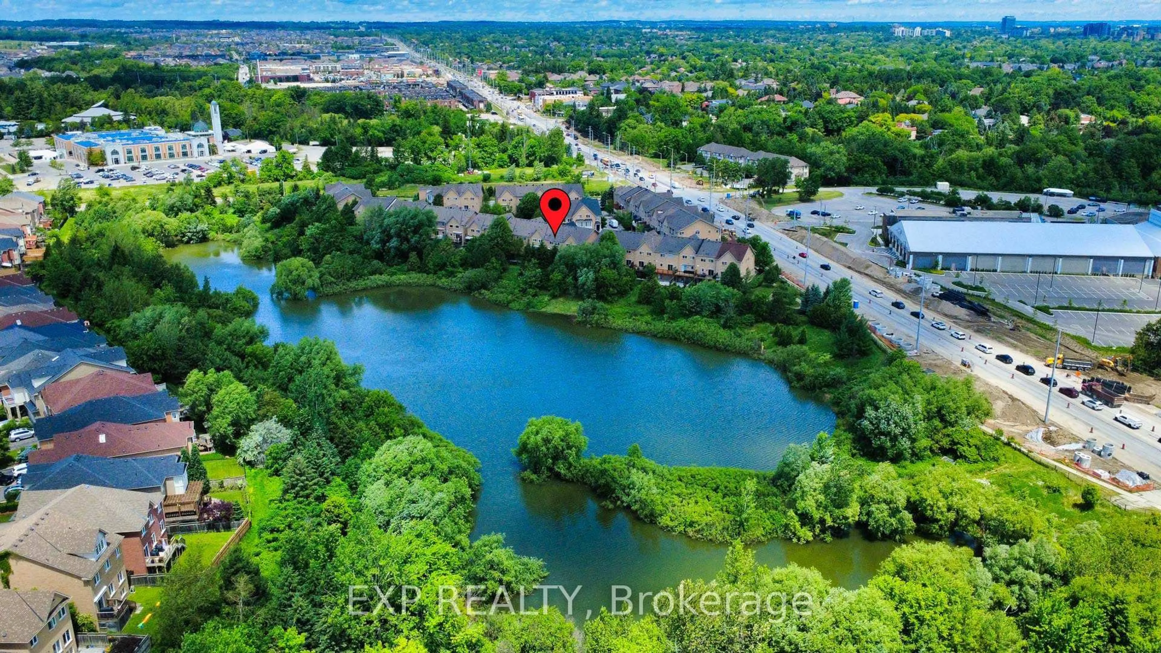A pic from outside/outdoor area/front of a property/back of a property/a pic from drone, water/lake/river/ocean view for 8900 Bathurst St #9, Vaughan Ontario L4J 8A7