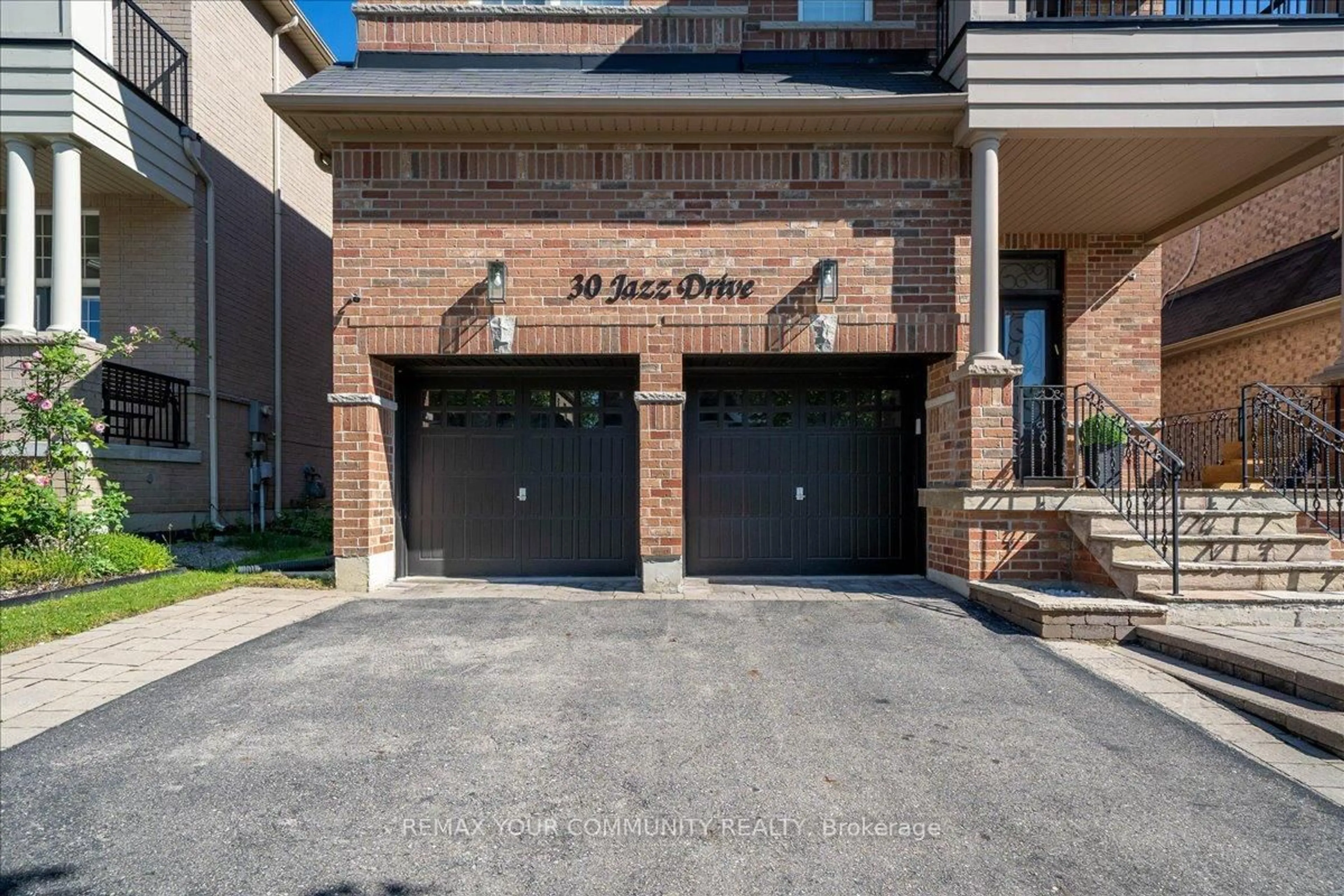 Home with brick exterior material, street for 30 Jazz Dr, Vaughan Ontario L6A 4H4