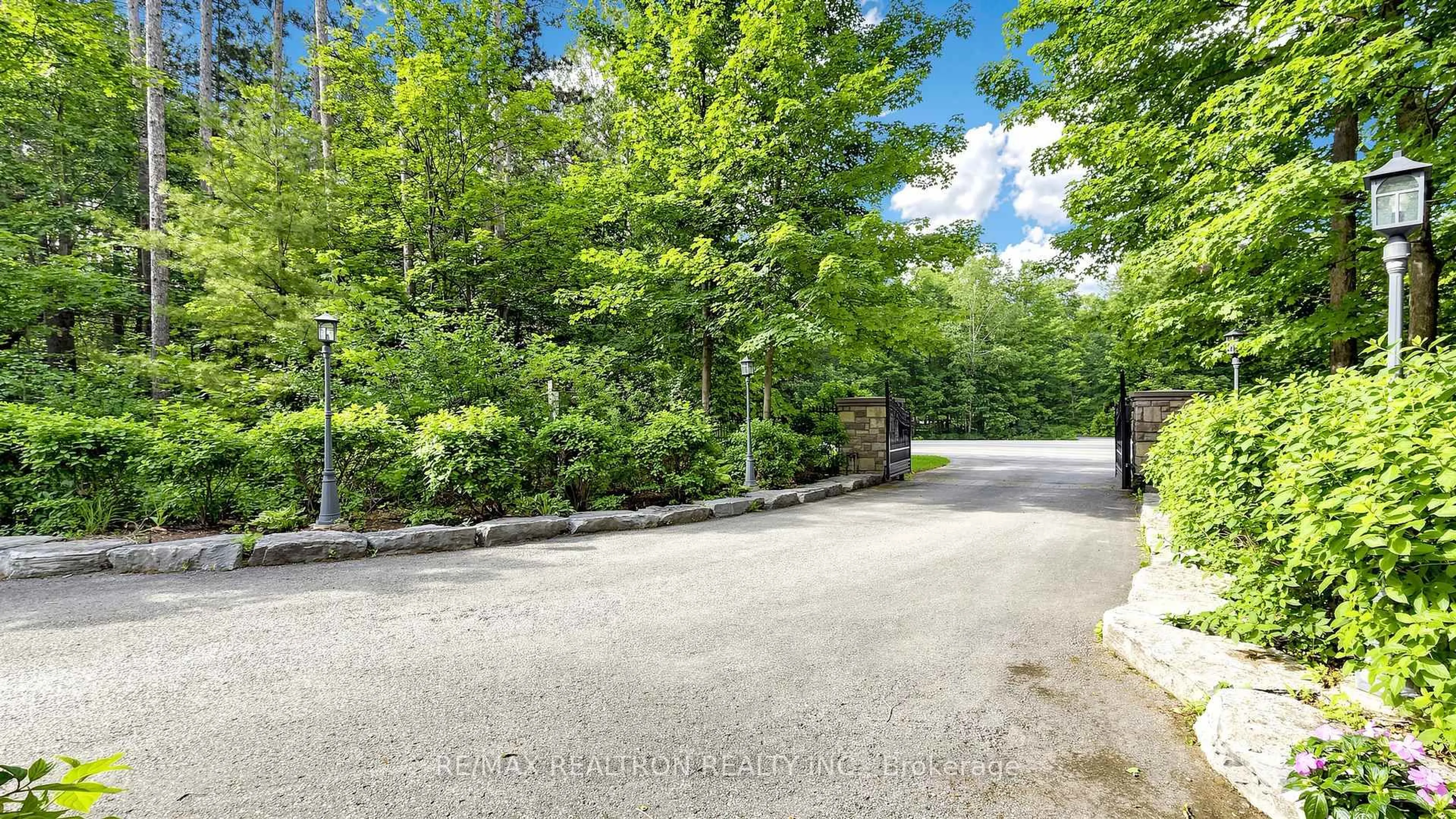Unknown for 29 Moraine Forest Tr, Whitchurch-Stouffville Ontario L4A 0T9