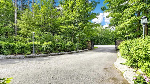29 Moraine Forest Tr, Whitchurch-Stouffville 4