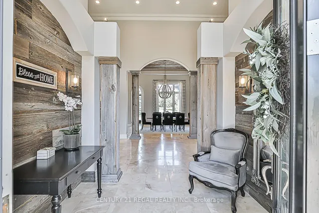 16 Lake Woods Dr, Whitchurch-Stouffville 3