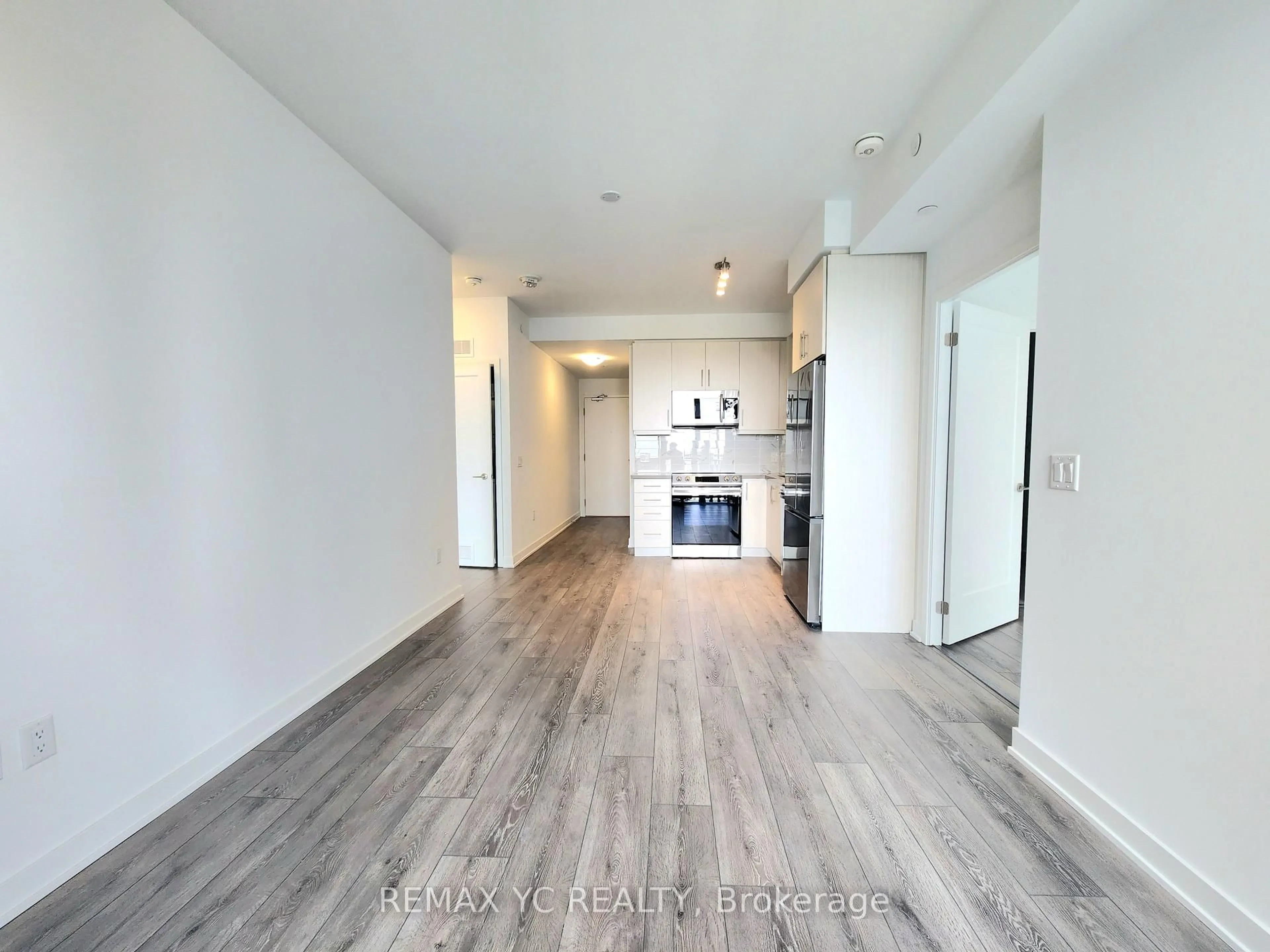 A pic of a room for 95 Oneida Cres #1407, Richmond Hill Ontario L4B 0H5