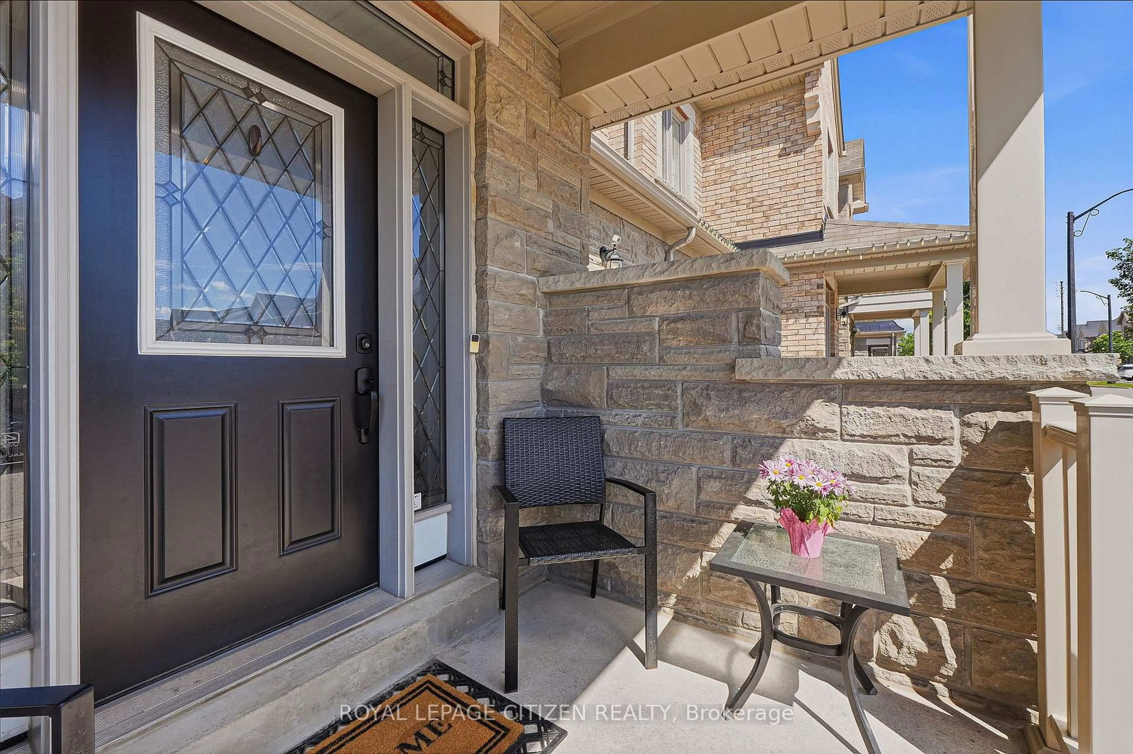 Indoor entryway for 6 Alexie Way, Vaughan Ontario L4H 3V5
