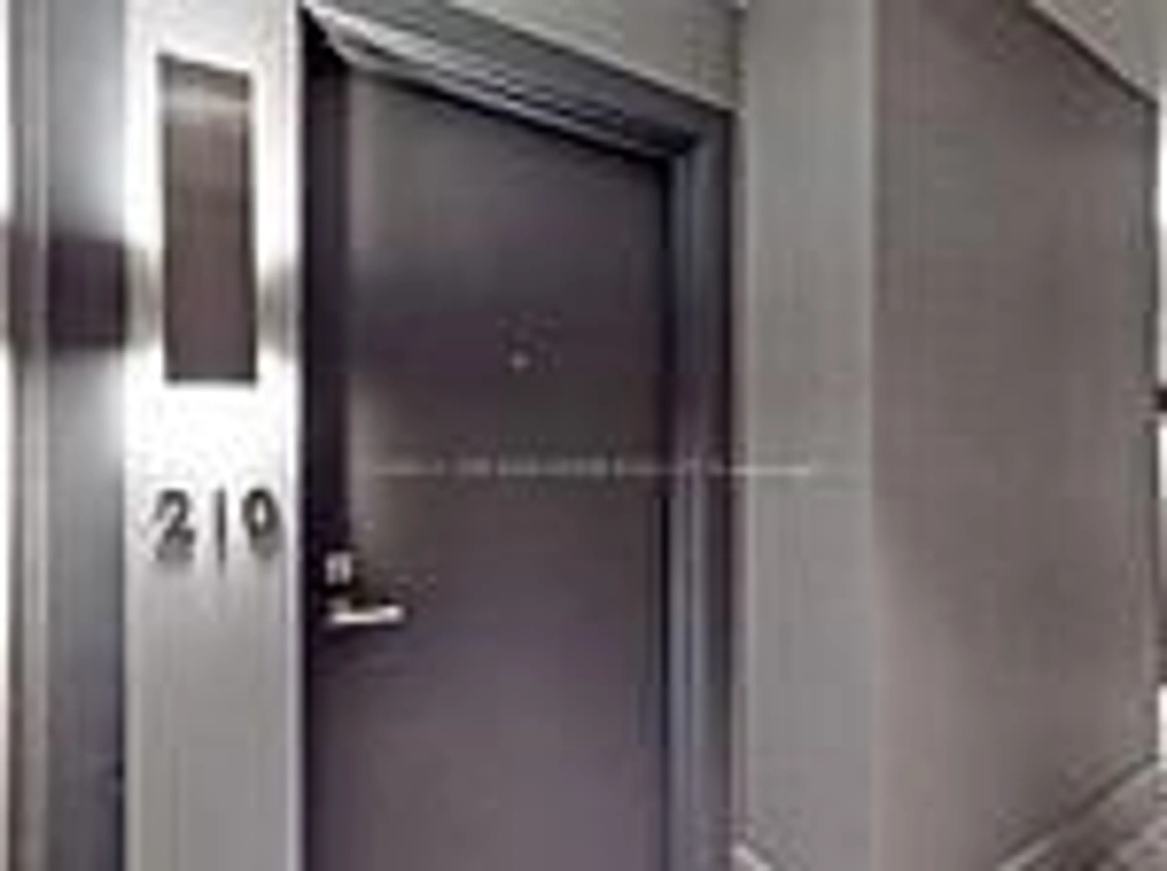 A pic of a room for 2908 Highway 7 Rd #210, Vaughan Ontario L4K 0K5
