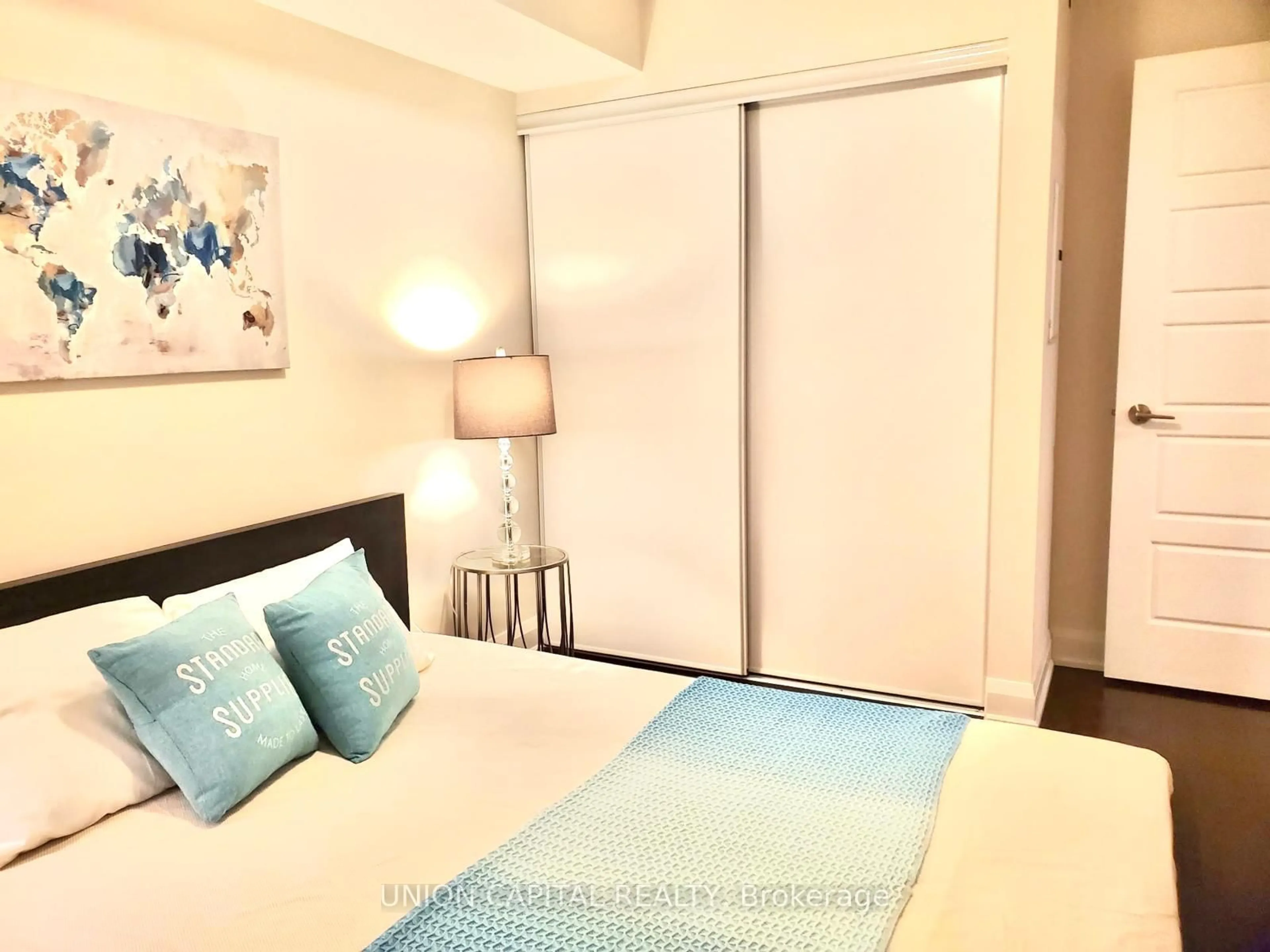 Bedroom with bed, unknown for 1 Uptown Dr #910, Markham Ontario L3R 5C1