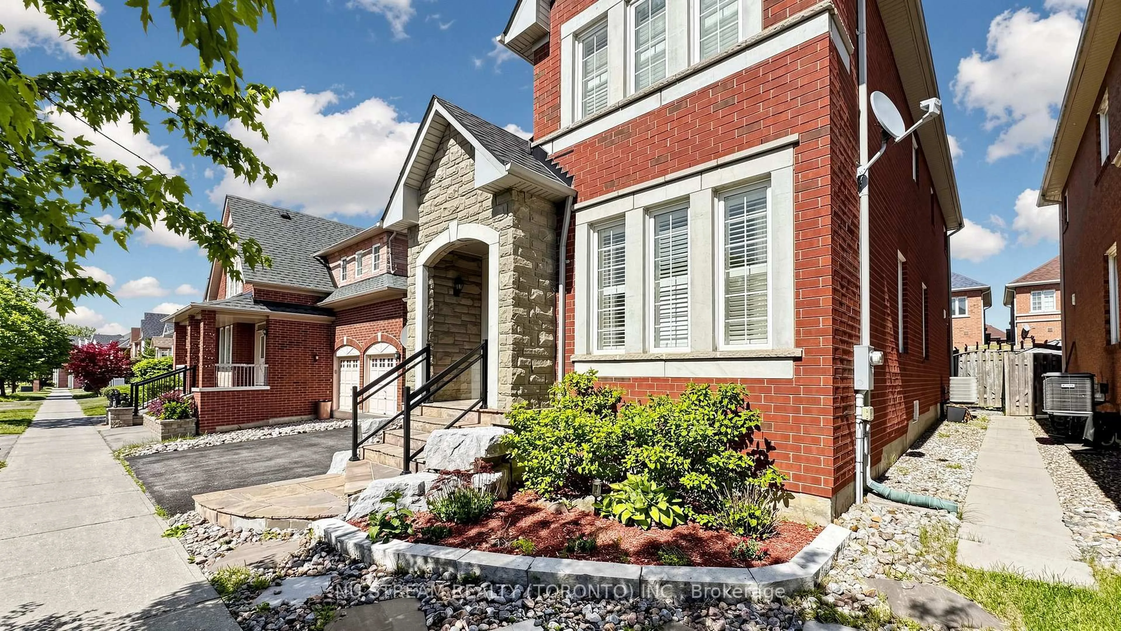 Home with brick exterior material, street for 205 Fred Mclaren Blvd, Markham Ontario L6E 1H2