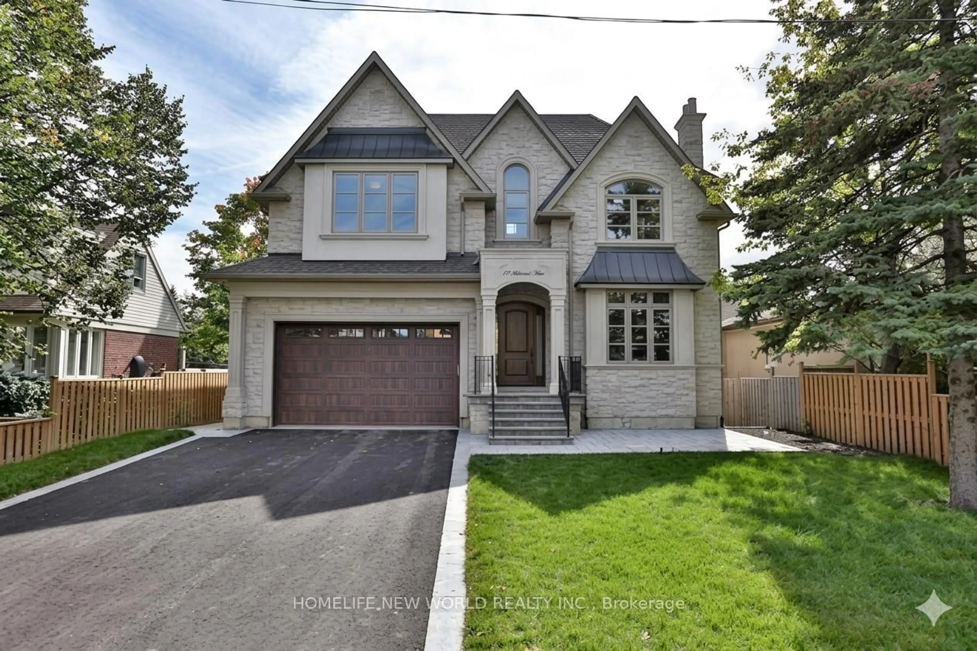 Home with brick exterior material, street for 130 Elmwood Ave, Richmond Hill Ontario L4C 1K9