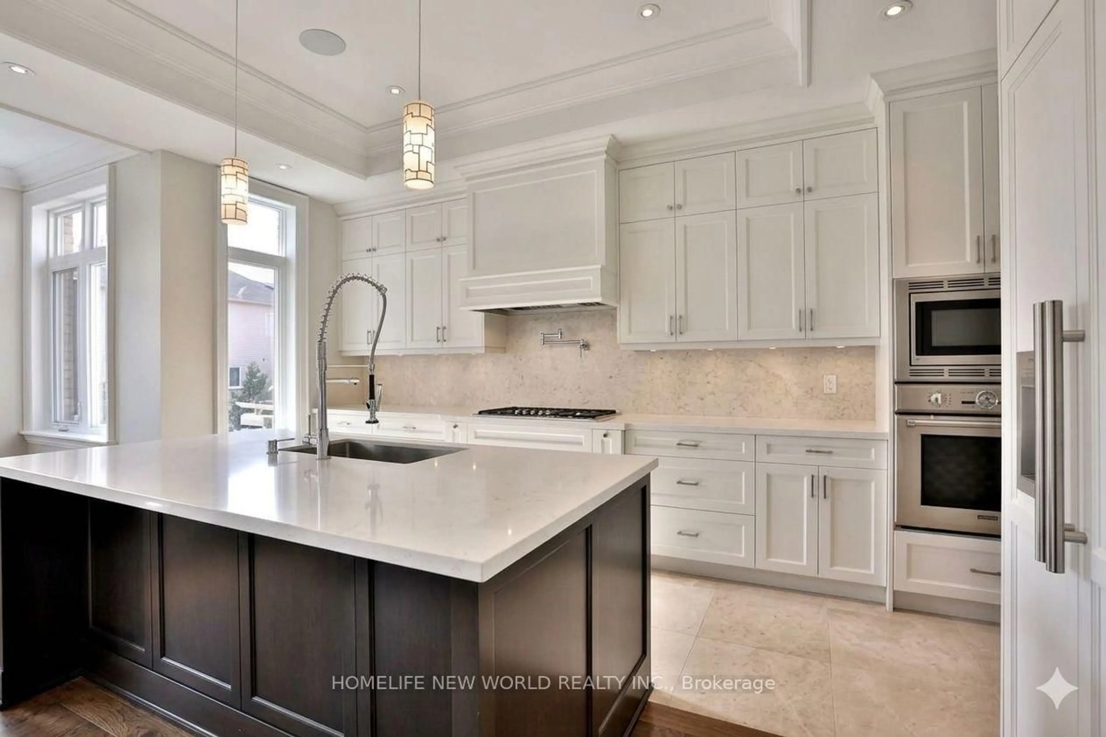 Open concept kitchen, ceramic/tile floor for 130 Elmwood Ave, Richmond Hill Ontario L4C 1K9