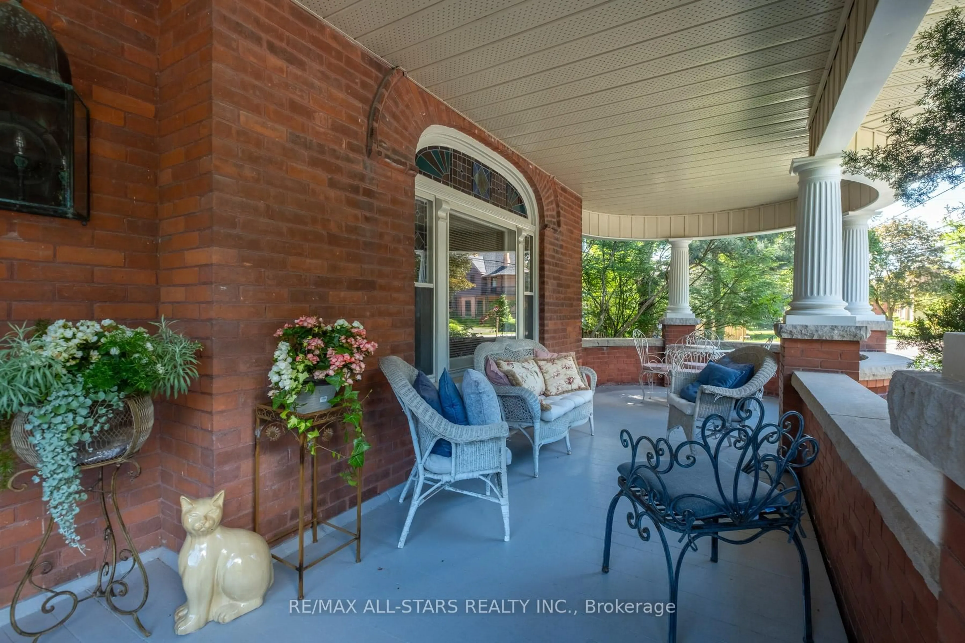 Patio, street for 65 O'Brien Ave, Whitchurch-Stouffville Ontario L4A 4J8