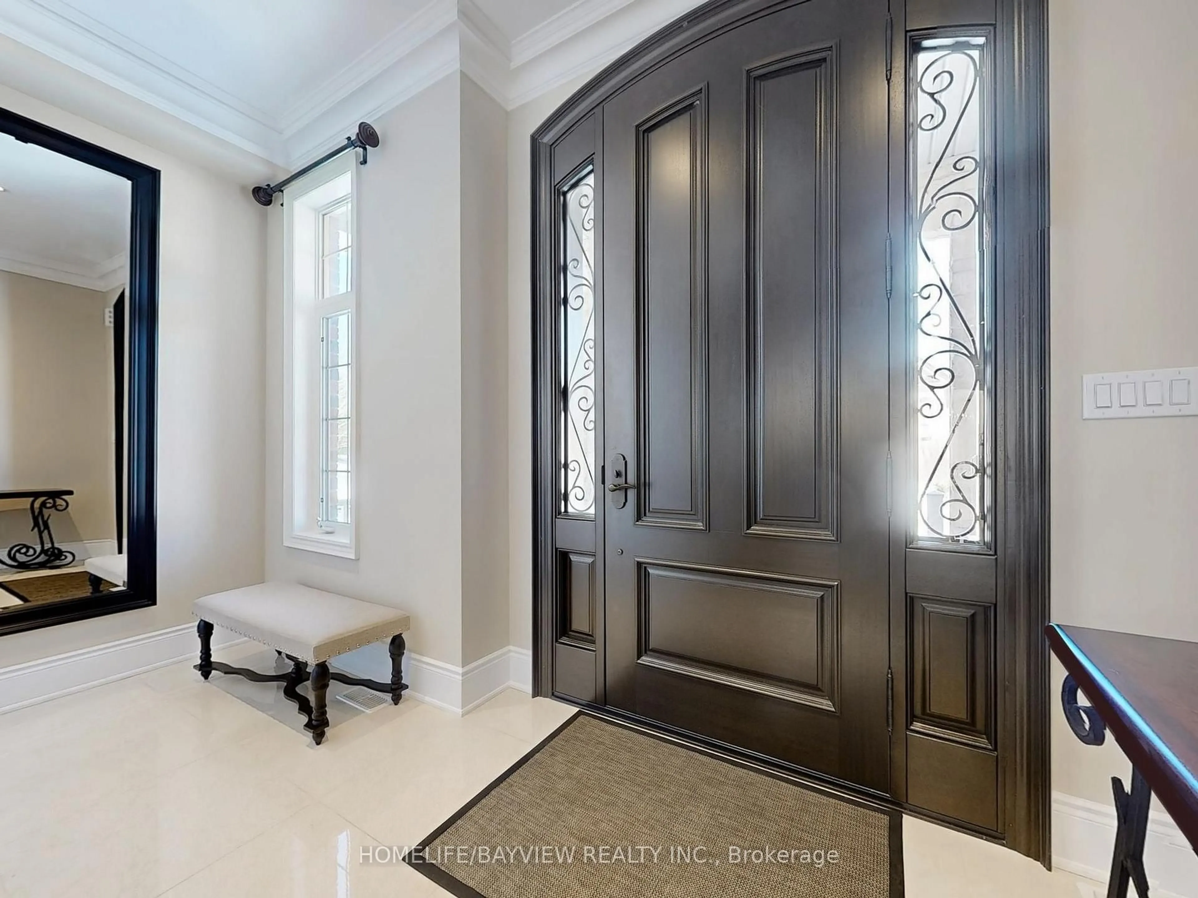 Indoor entryway for 42 Lady Fenyrose Ave, Vaughan Ontario L6A 0E2