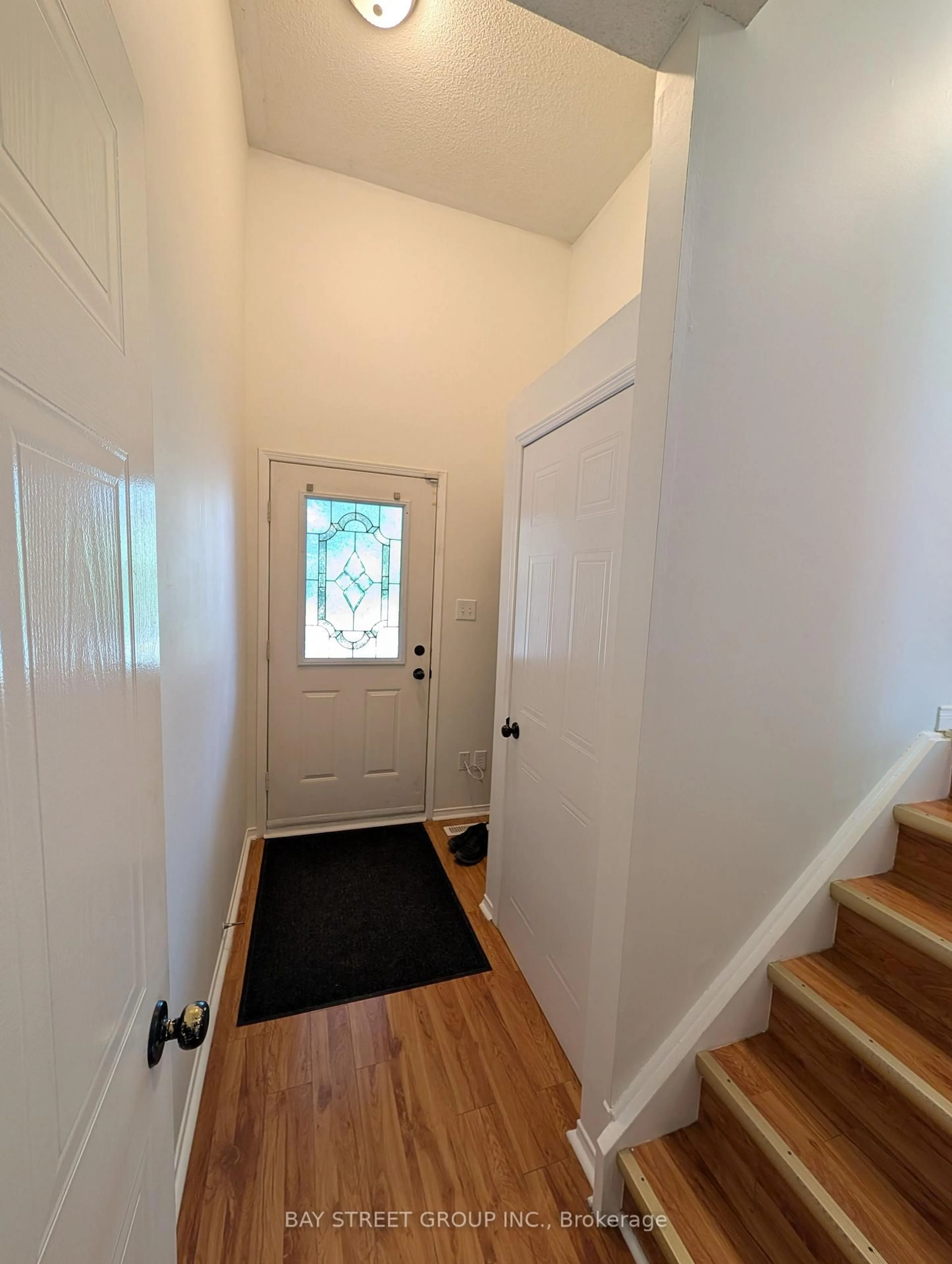 Indoor entryway for 67 Rougehaven Way #32, Markham Ontario L3P 7W5