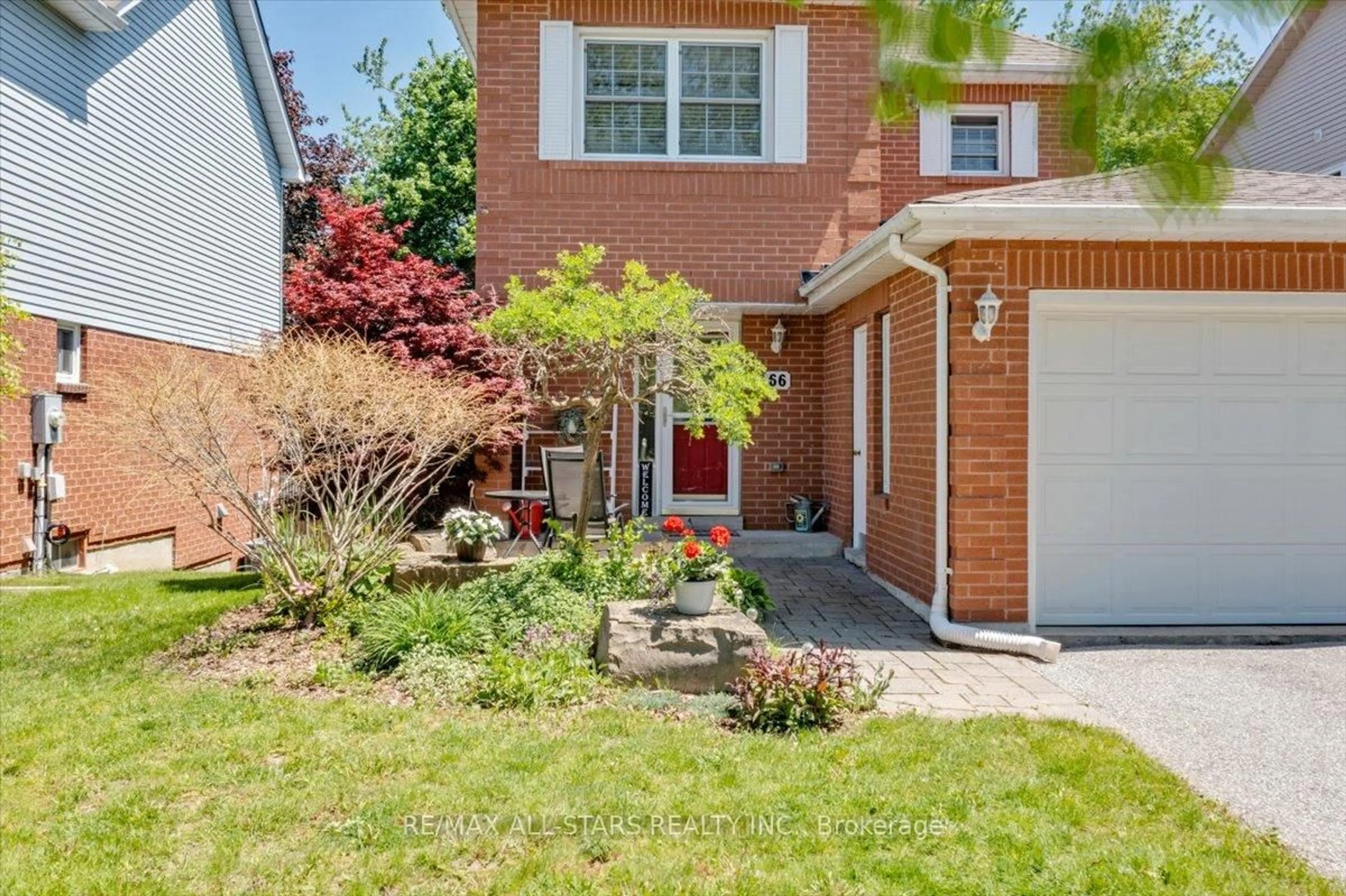 Home with brick exterior material, street for 66 Kyle Cres, Georgina Ontario L4P 3P6