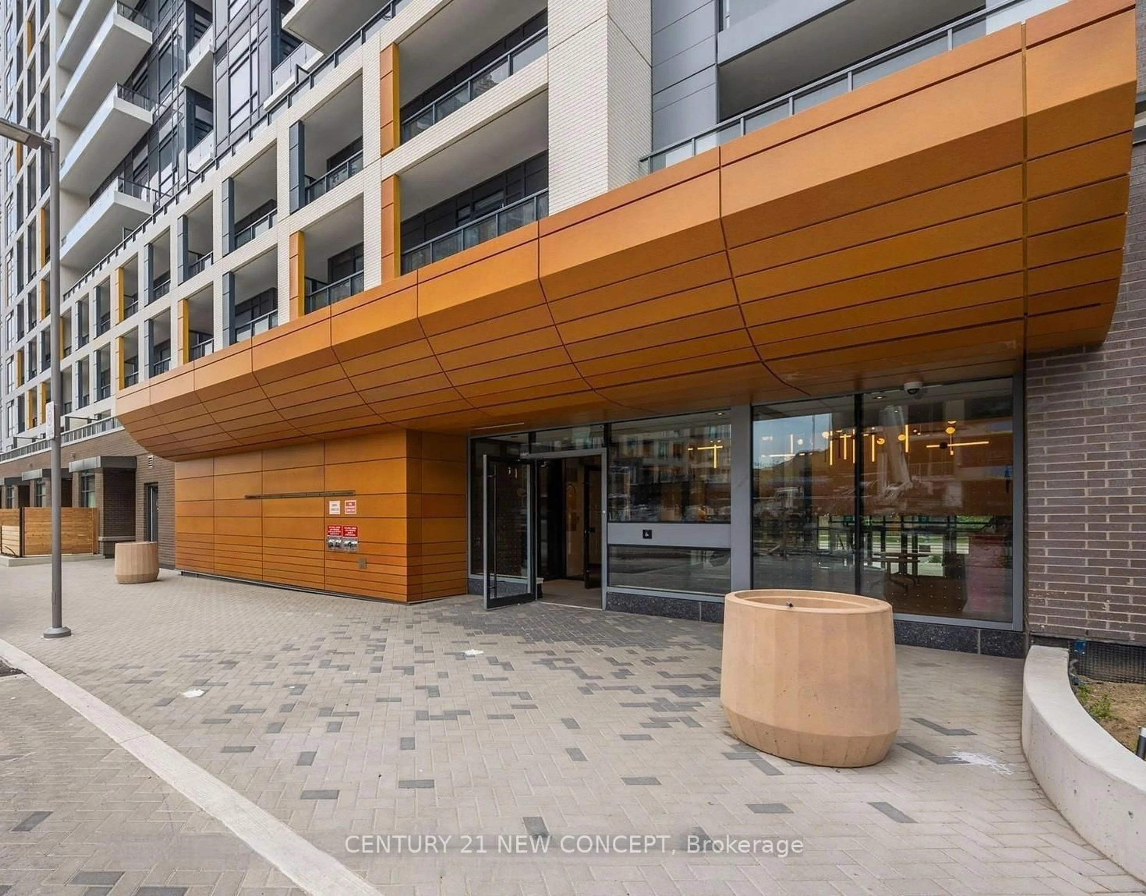 Indoor foyer for 7950 Bathurst St #1103, Vaughan Ontario L4J 0L4